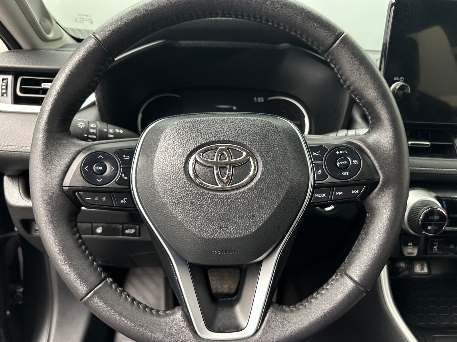 Thumbnail: 2023 Toyota RAV4 - 4