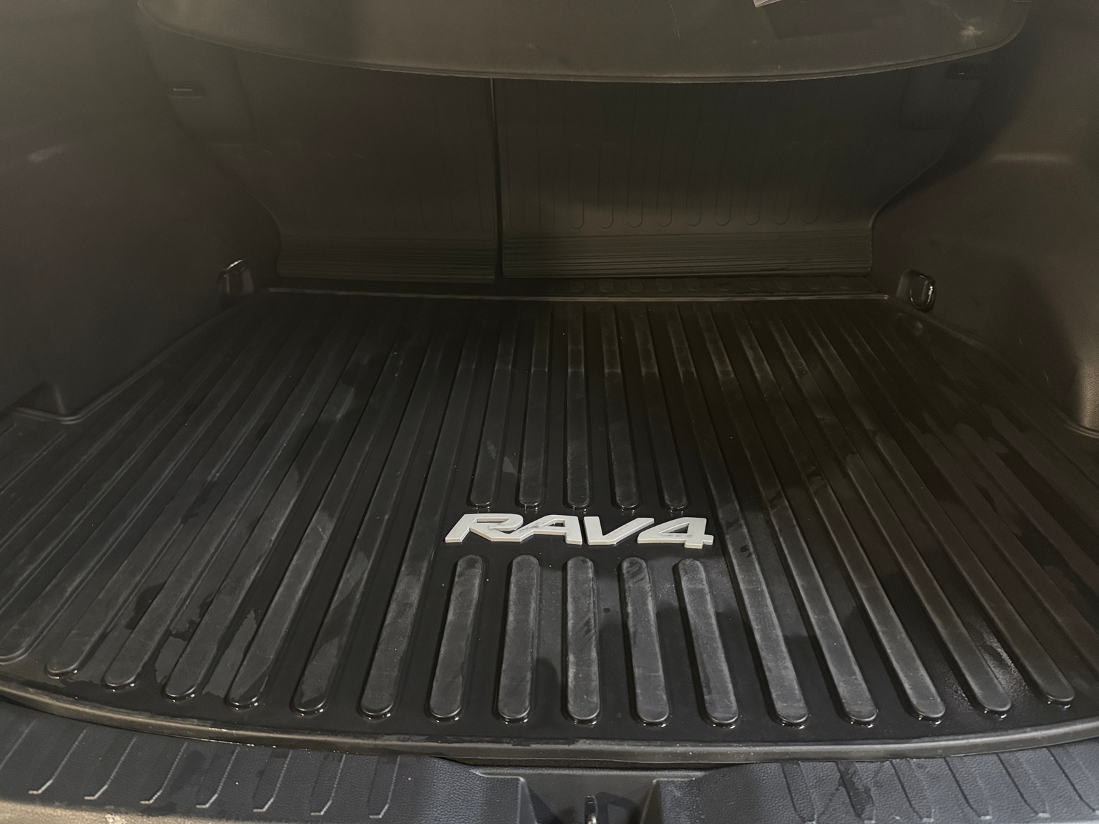 Thumbnail: 2023 Toyota RAV4 - 6