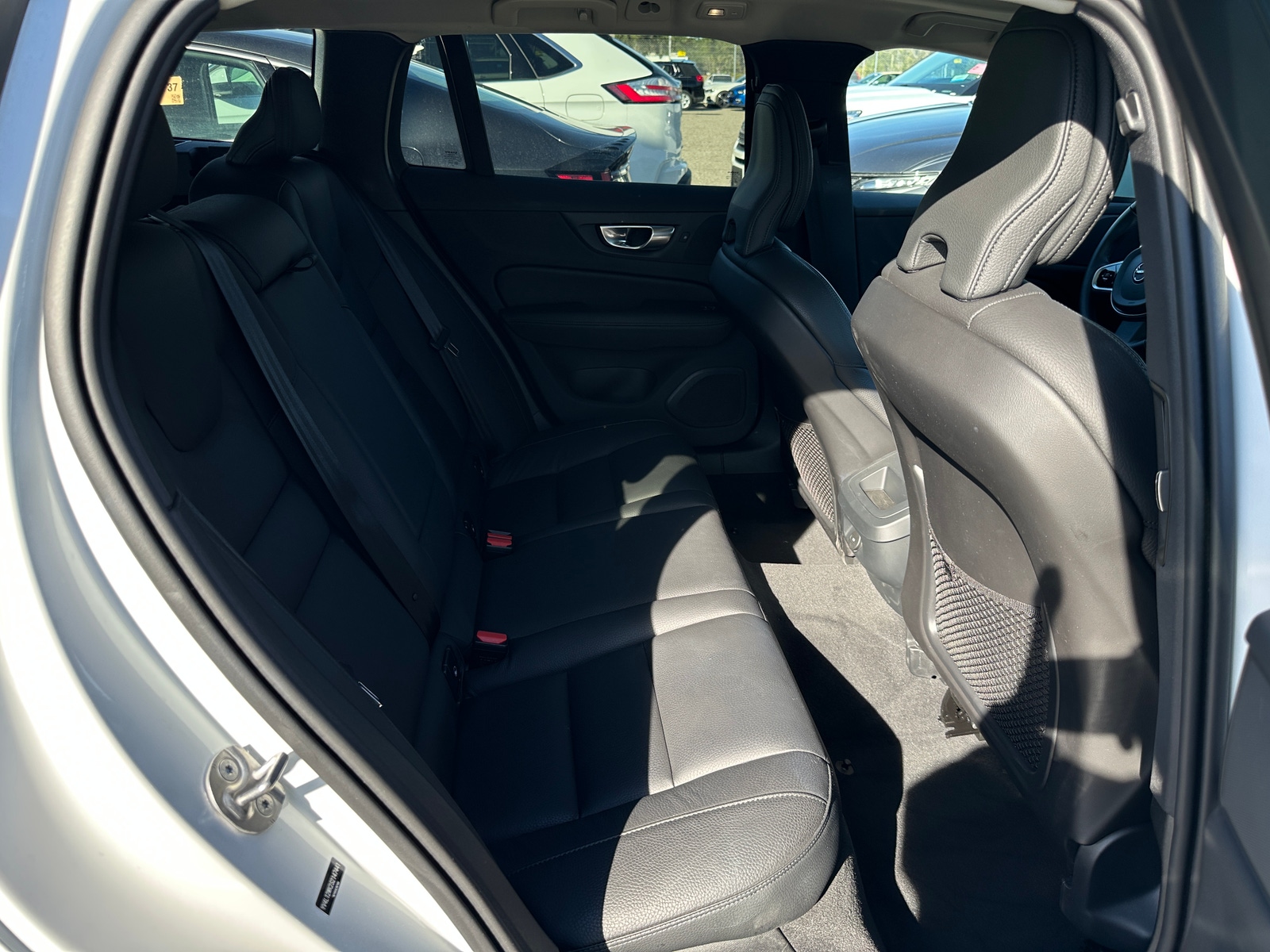 Thumbnail: 2025 Volvo V60 - 5