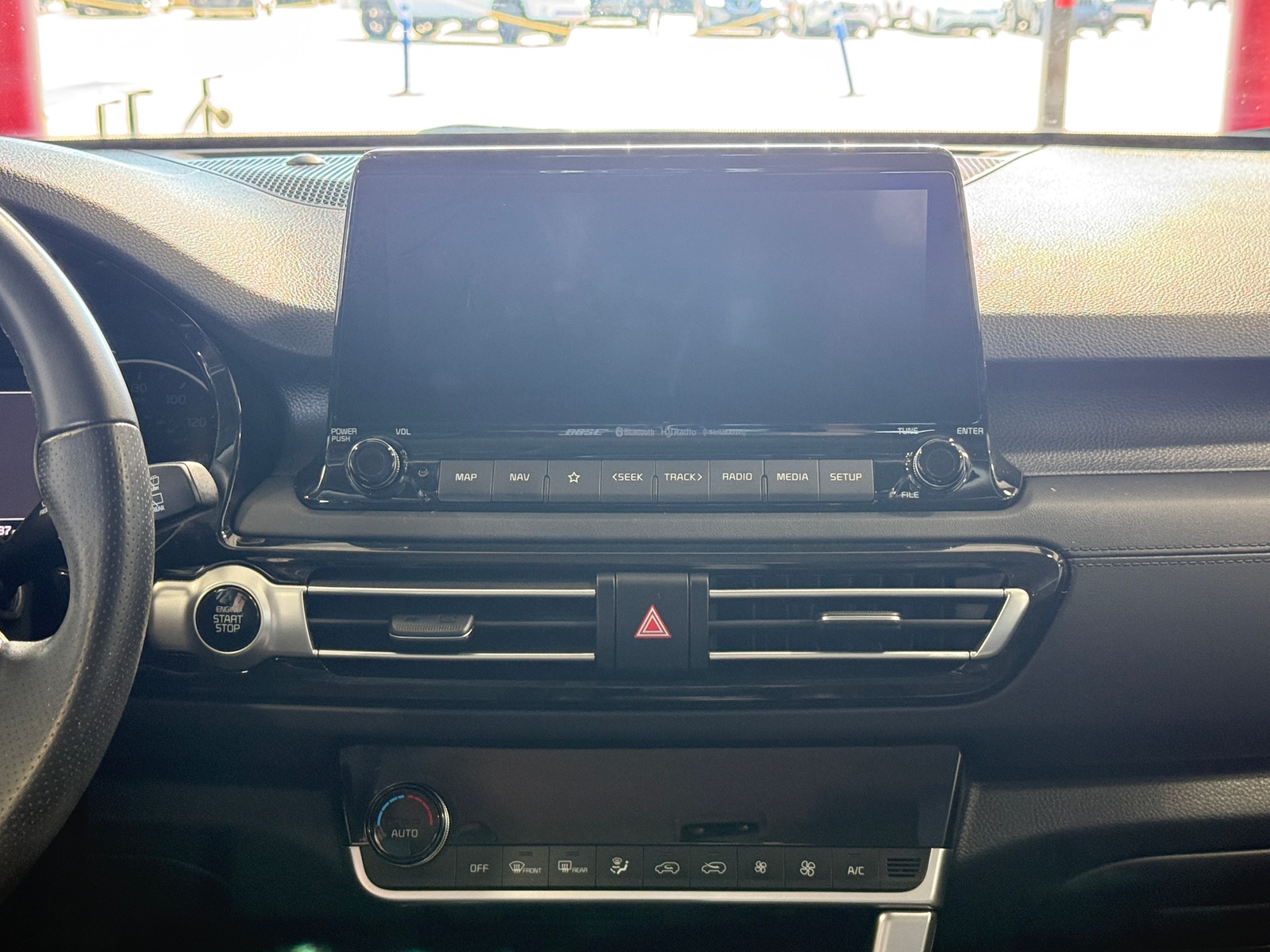 Thumbnail: 2023 Kia Seltos - 3