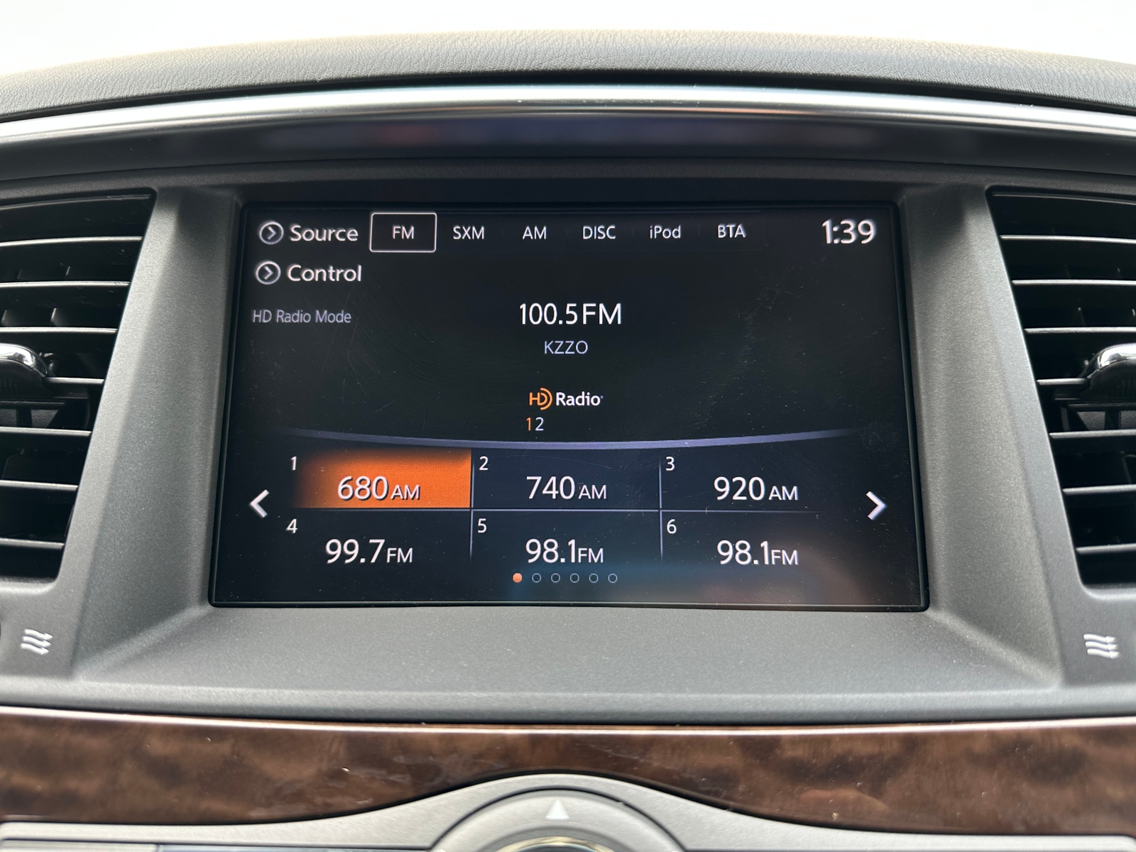 Thumbnail: 2018 Nissan Armada - 3