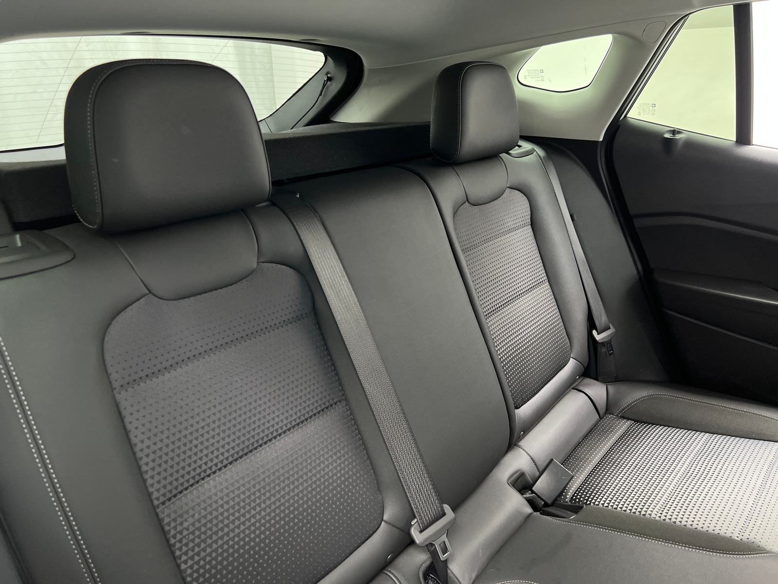 Thumbnail: 2025 Chevrolet Trax - 6