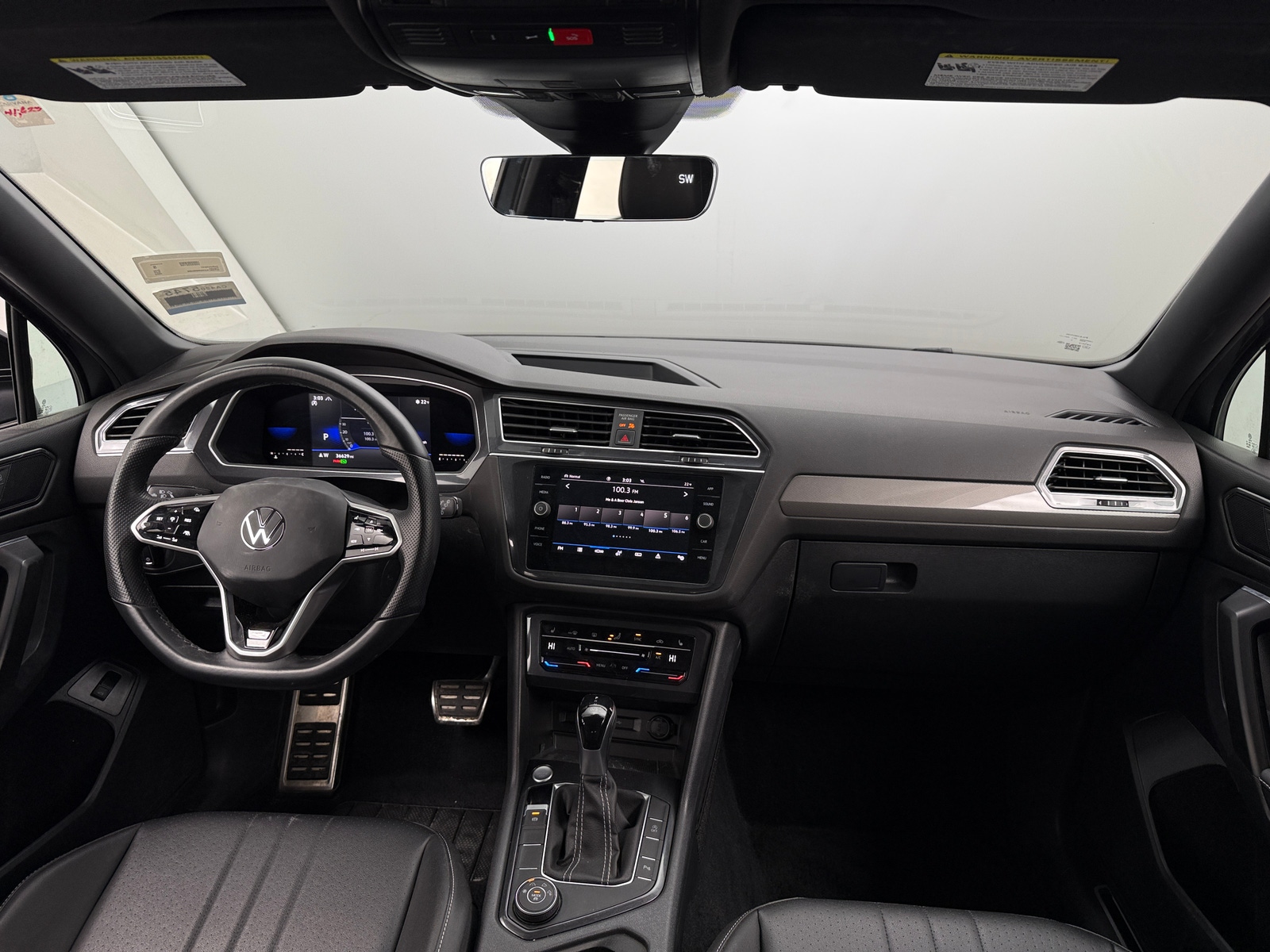 Thumbnail: 2022 Volkswagen Tiguan - 2