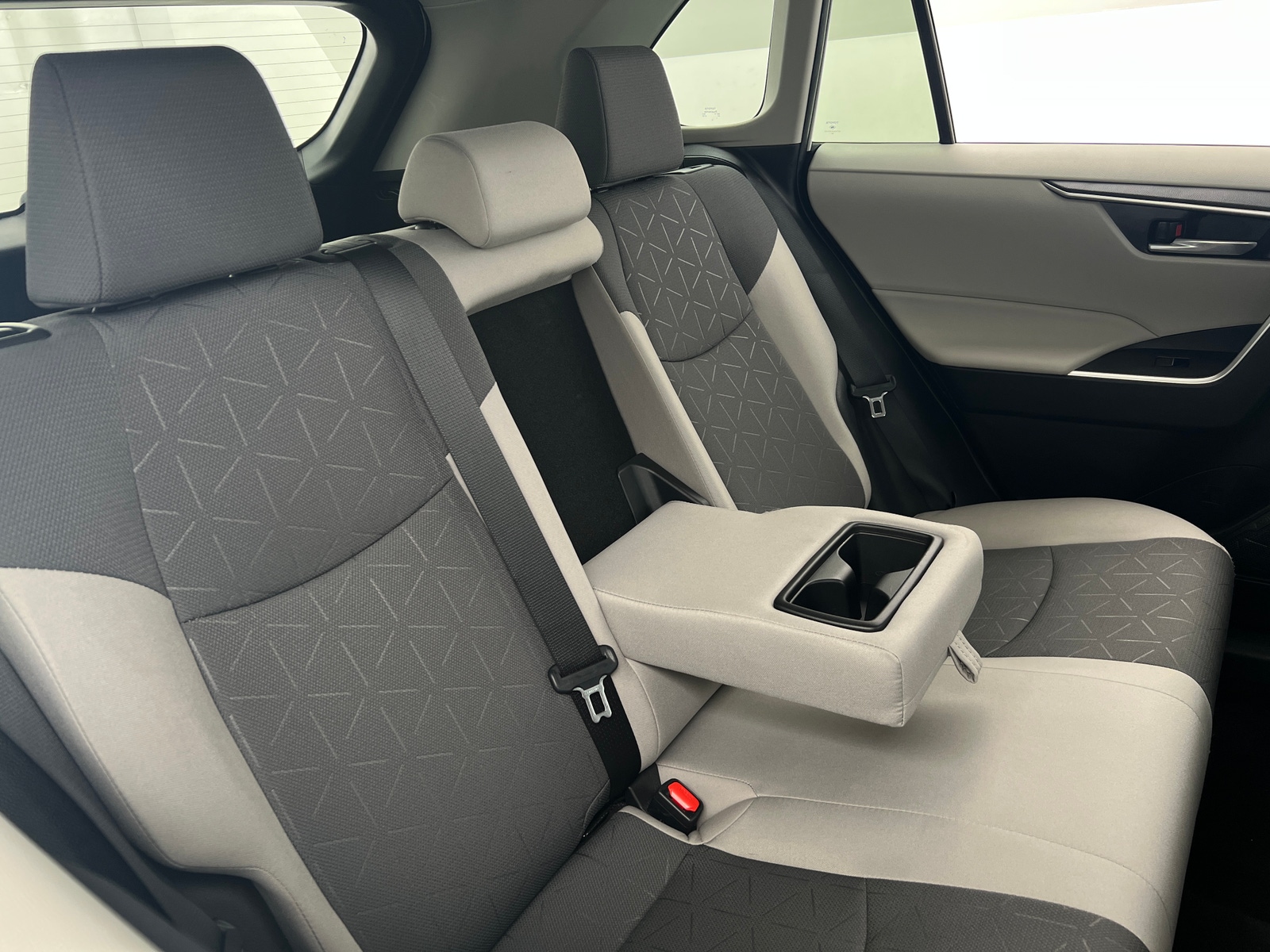 Thumbnail: 2024 Toyota RAV4 - 6