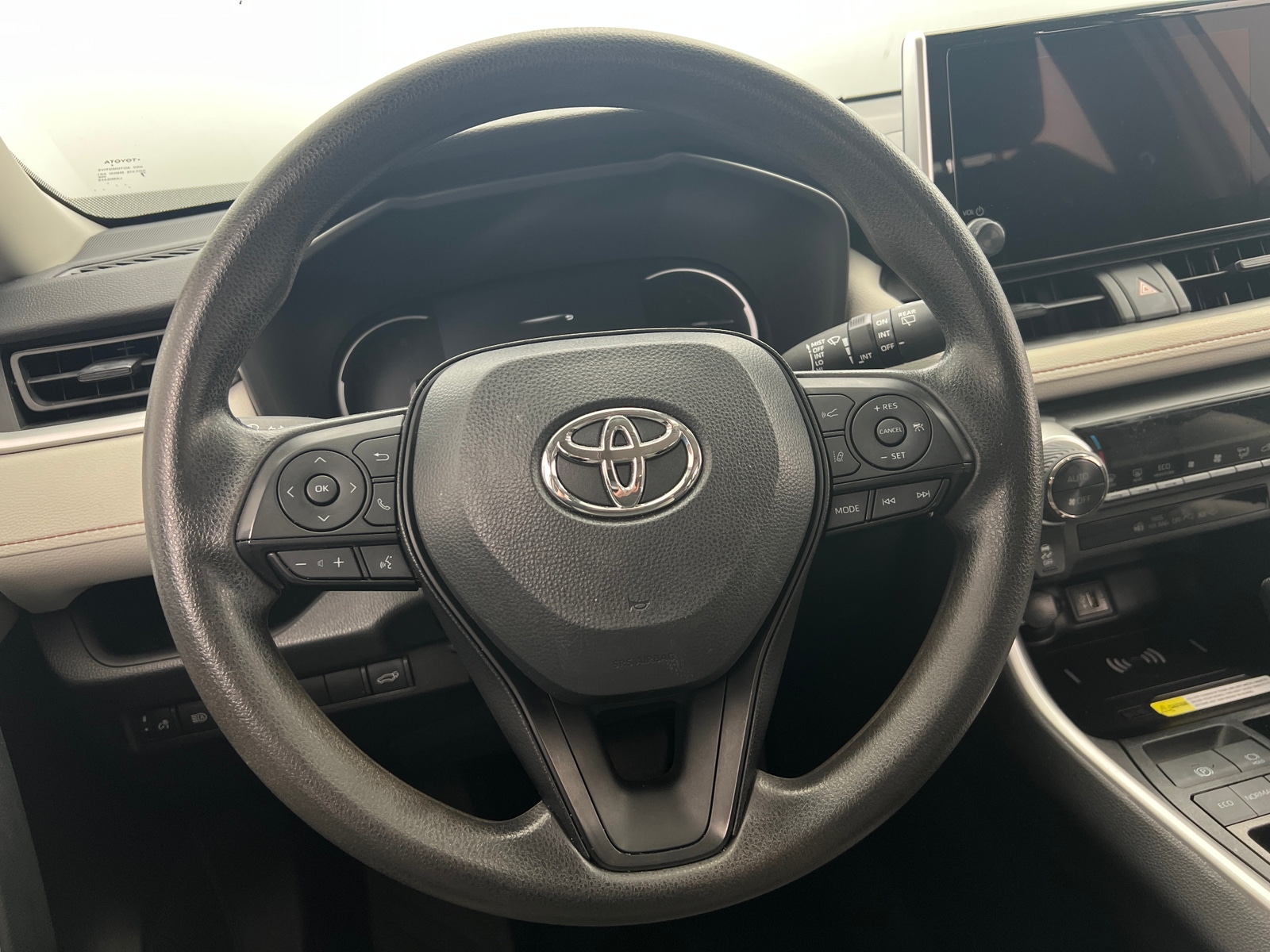 Thumbnail: 2024 Toyota RAV4 - 5