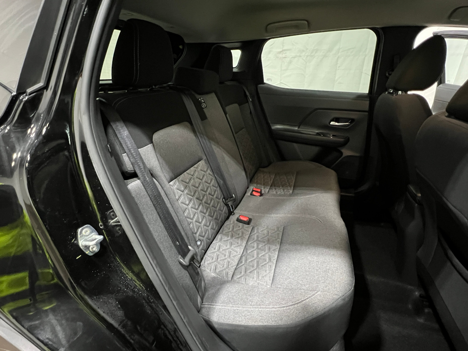 Thumbnail: 2025 Nissan Kicks - 6