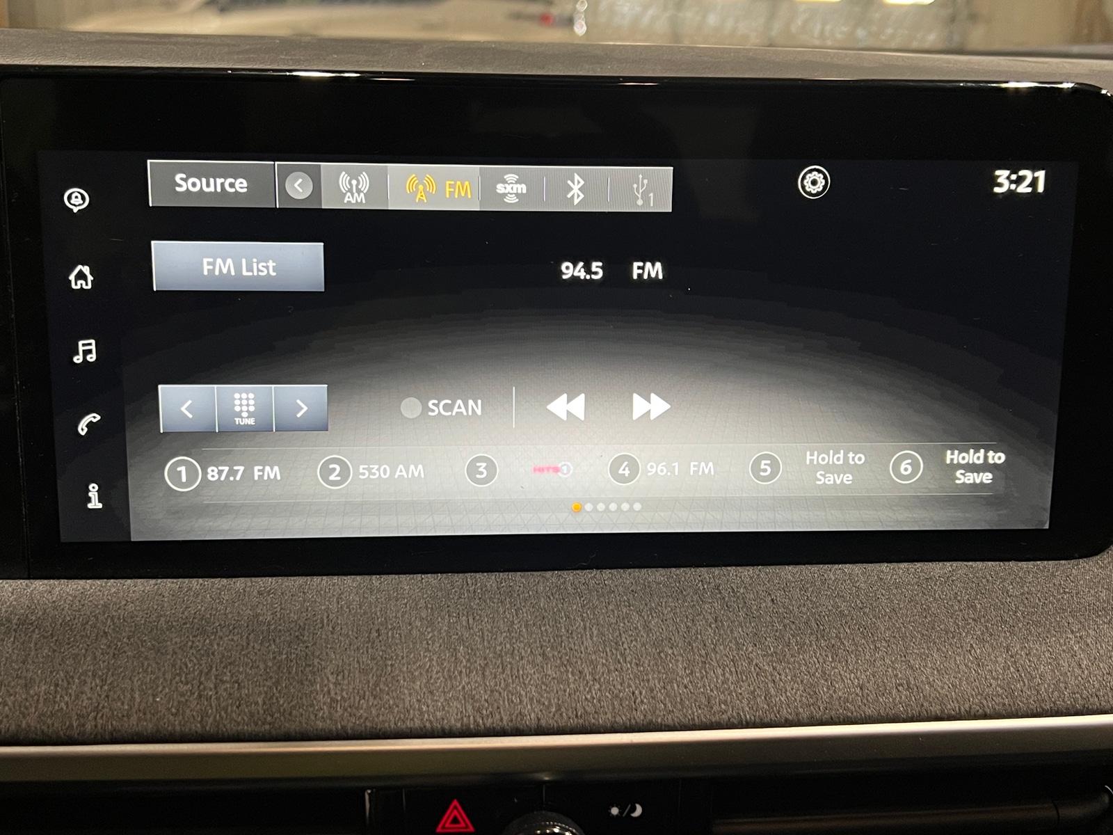 Thumbnail: 2025 Nissan Kicks - 4