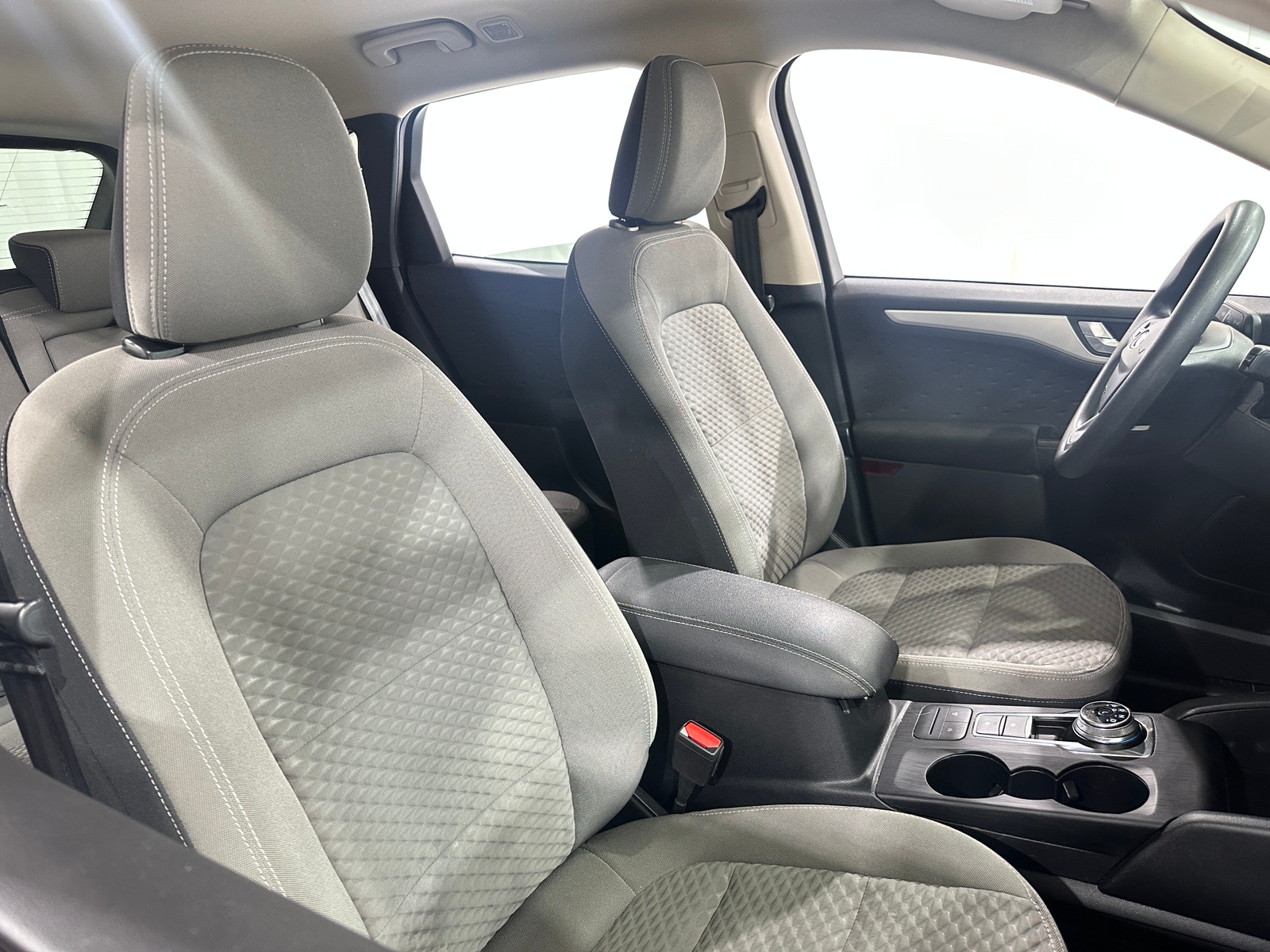 Thumbnail: 2020 Ford Escape - 2