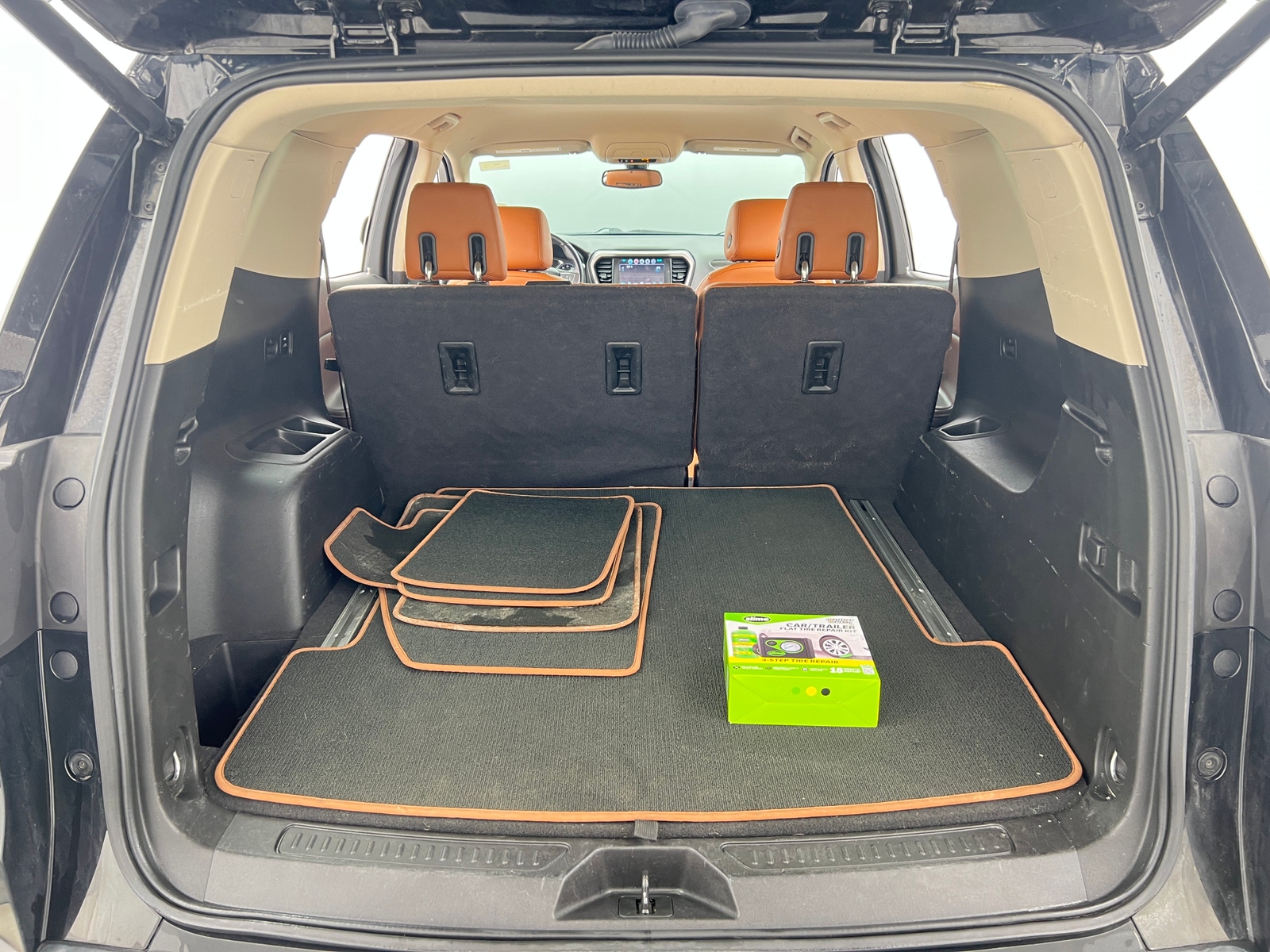 Thumbnail: 2017 GMC Acadia - 6