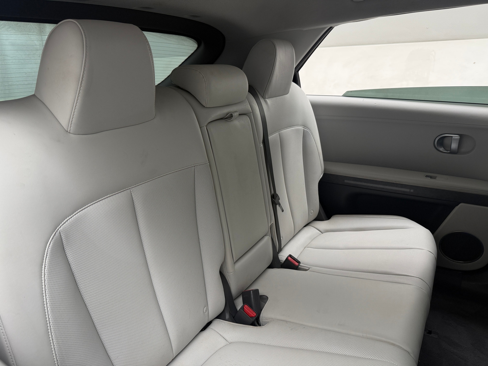 Thumbnail: 2023 Hyundai Ioniq 5 - 5