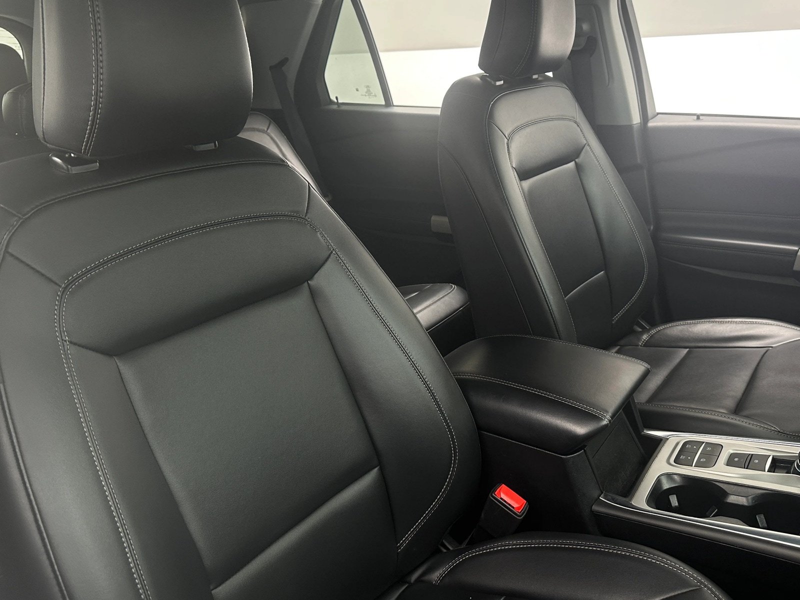 Thumbnail: 2024 Ford Explorer - 2