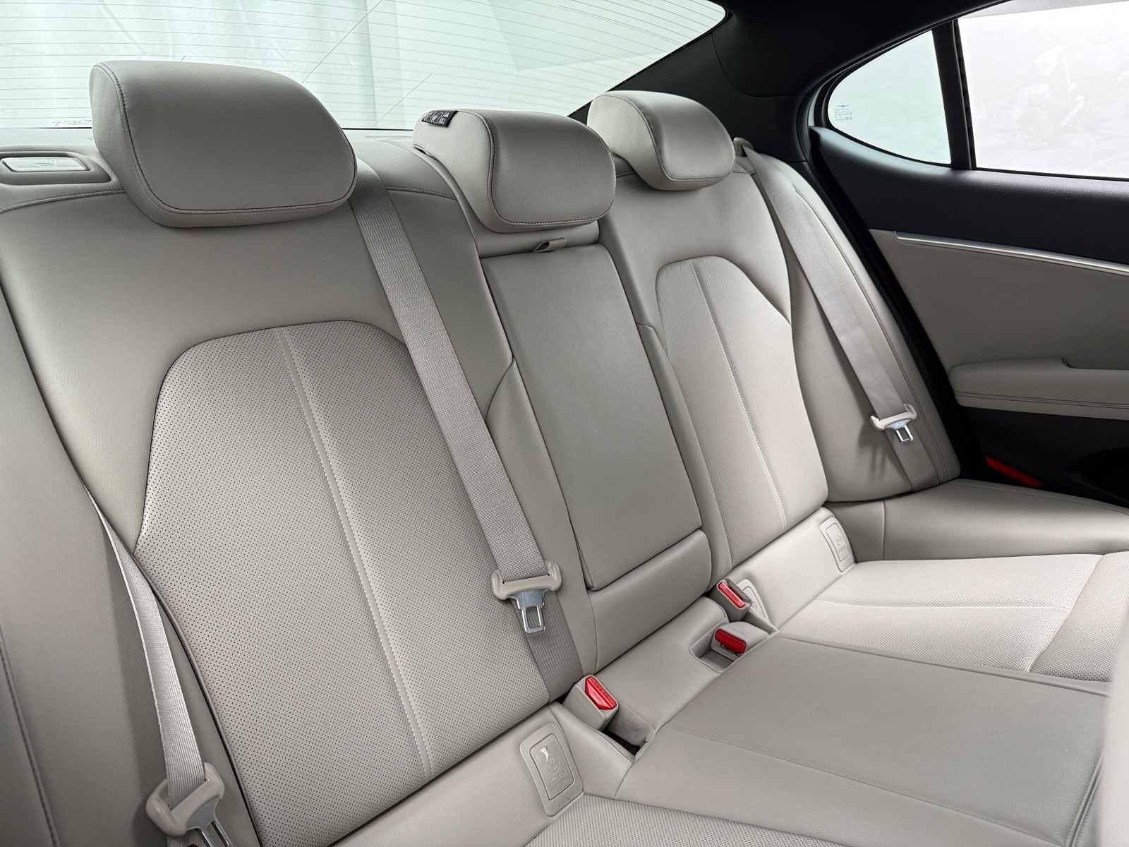 Thumbnail: 2023 Genesis G70 - 5