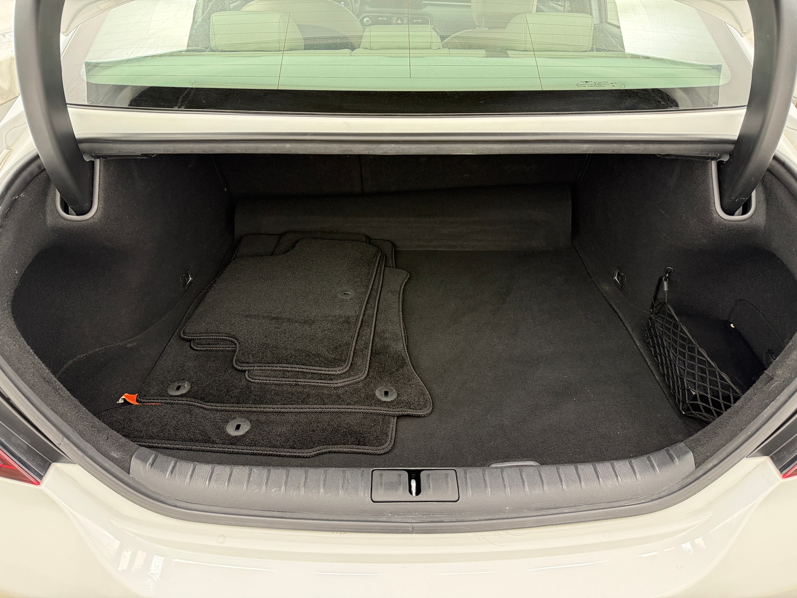 Thumbnail: 2023 Genesis G70 - 6