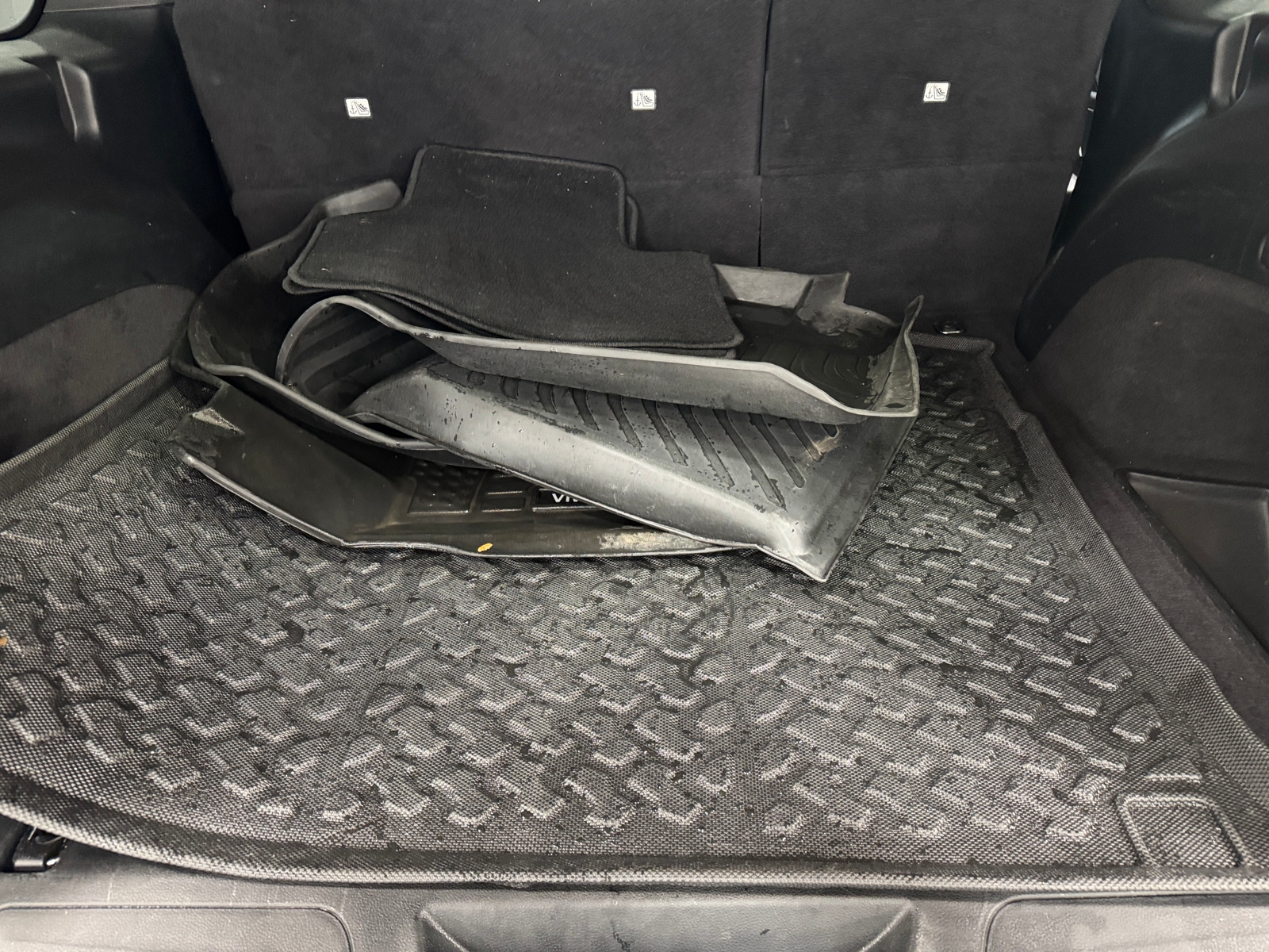 Thumbnail: 2020 Jeep Grand Cherokee - 7