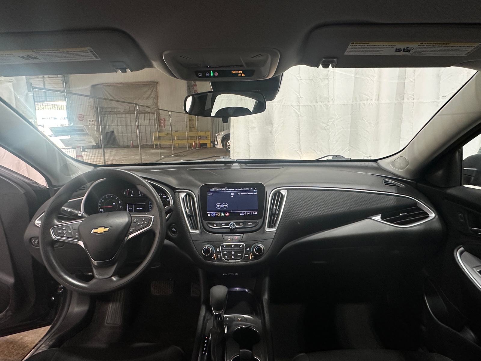 Thumbnail: 2024 Chevrolet Malibu - 3