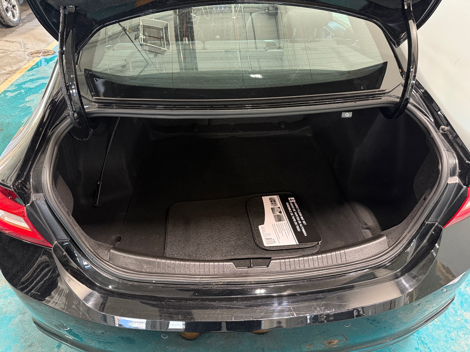 Thumbnail: 2024 Chevrolet Malibu - 7