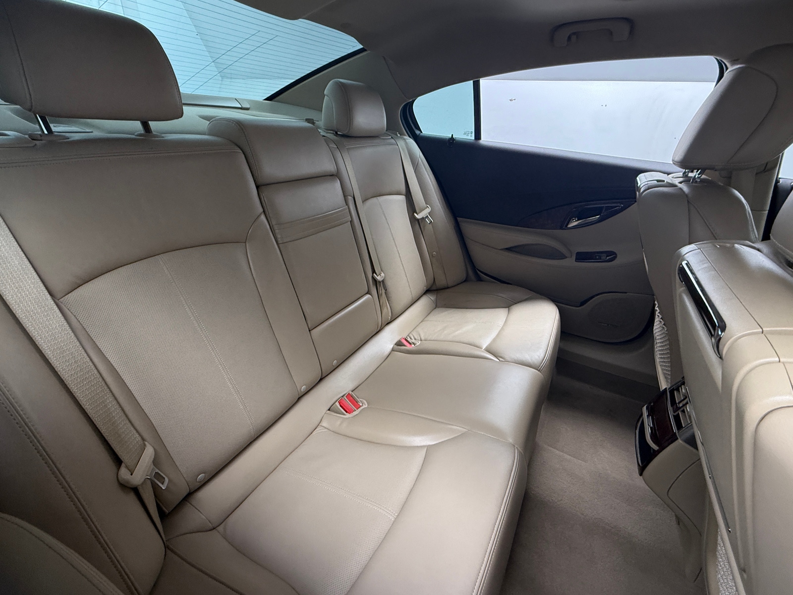 Thumbnail: 2010 Buick LaCrosse - 5