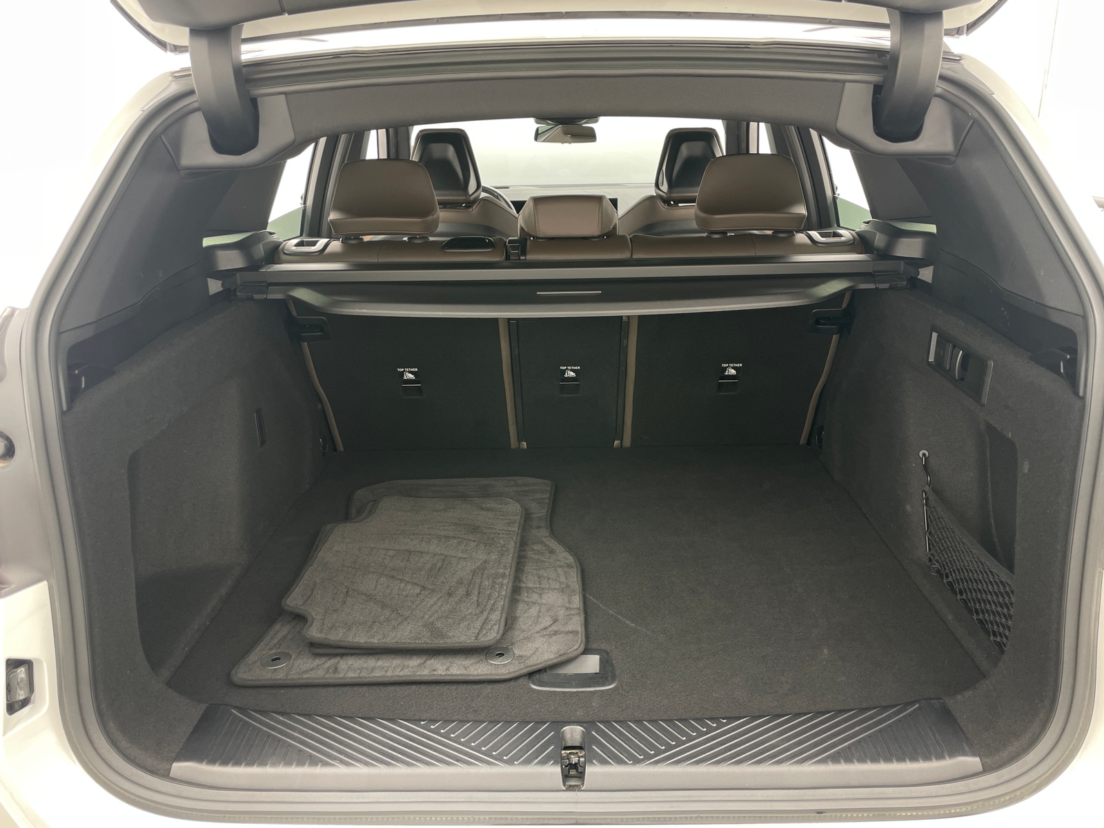 Thumbnail: 2025 BMW X3 - 6