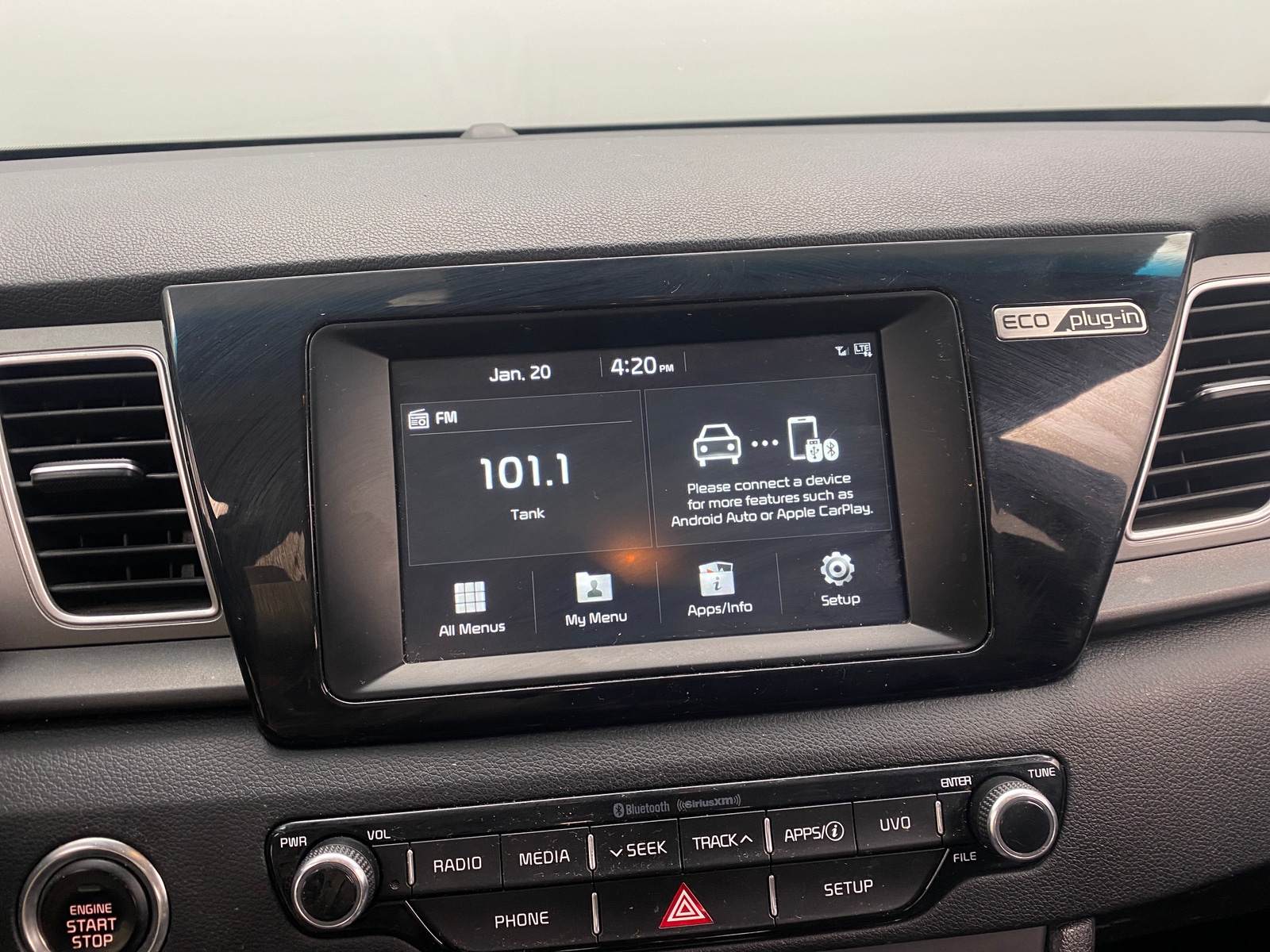 Thumbnail: 2018 Kia Niro - 4