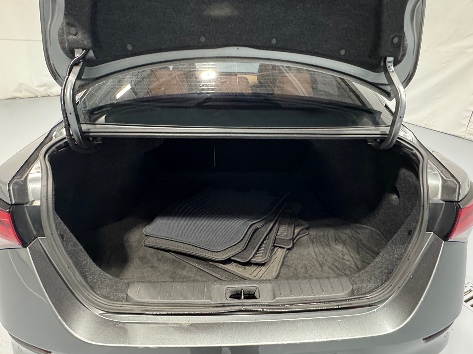 Thumbnail: 2020 Nissan Sentra - 7