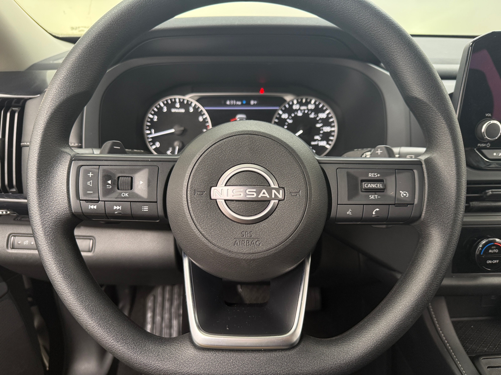 Thumbnail: 2024 Nissan Pathfinder - 5