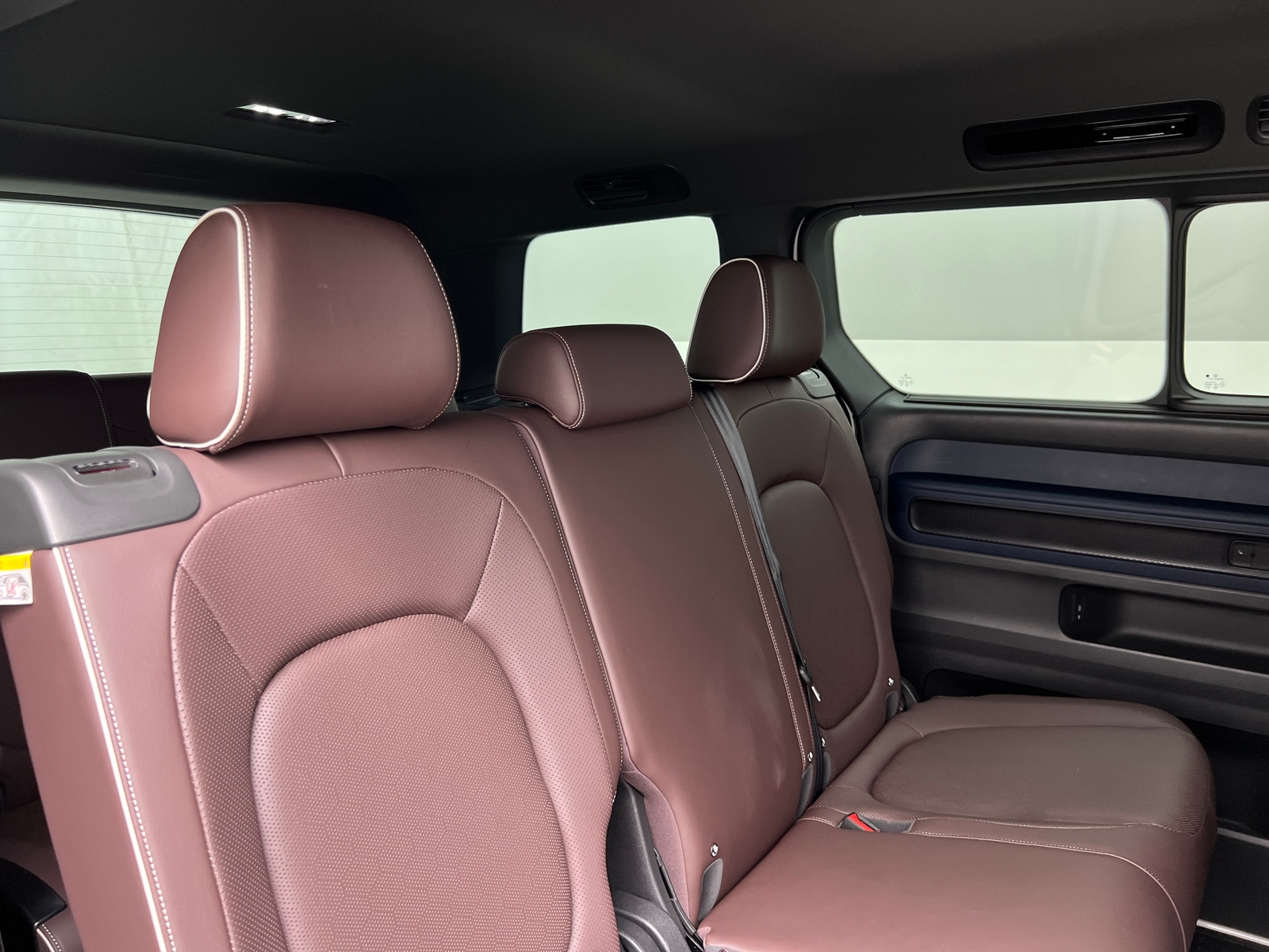 Thumbnail: 2025 Volkswagen ID.Buzz - 5