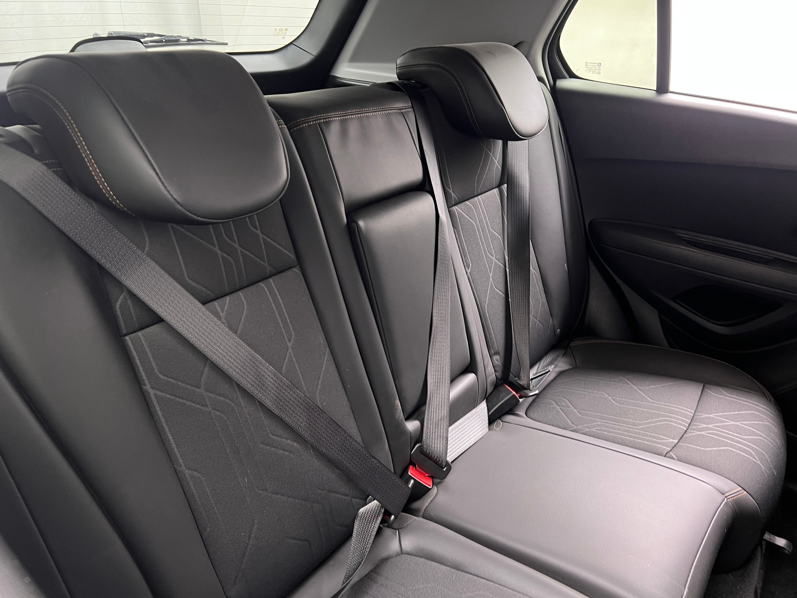 Thumbnail: 2020 Chevrolet Trax - 6