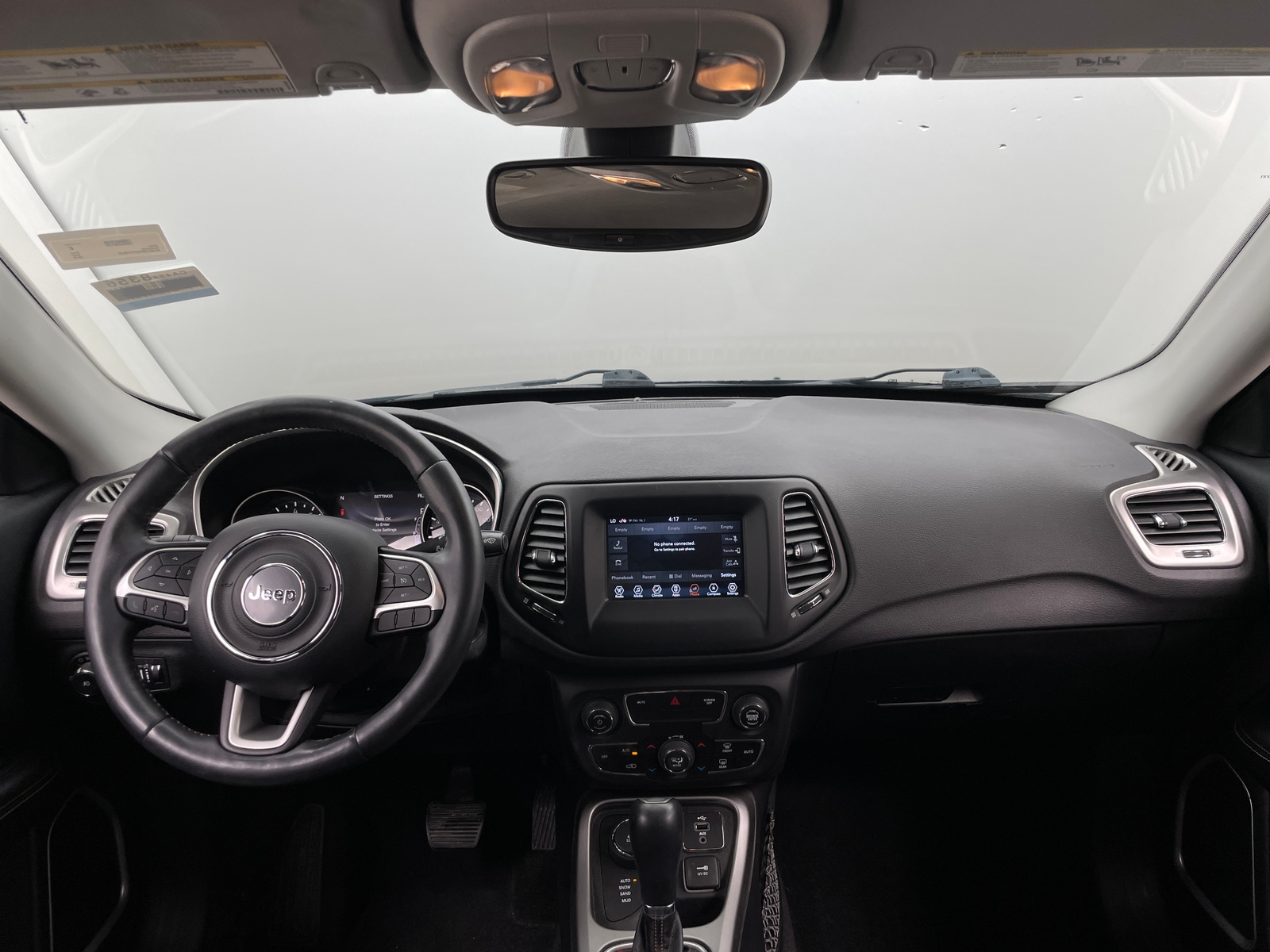 Thumbnail: 2018 Jeep Compass - 3