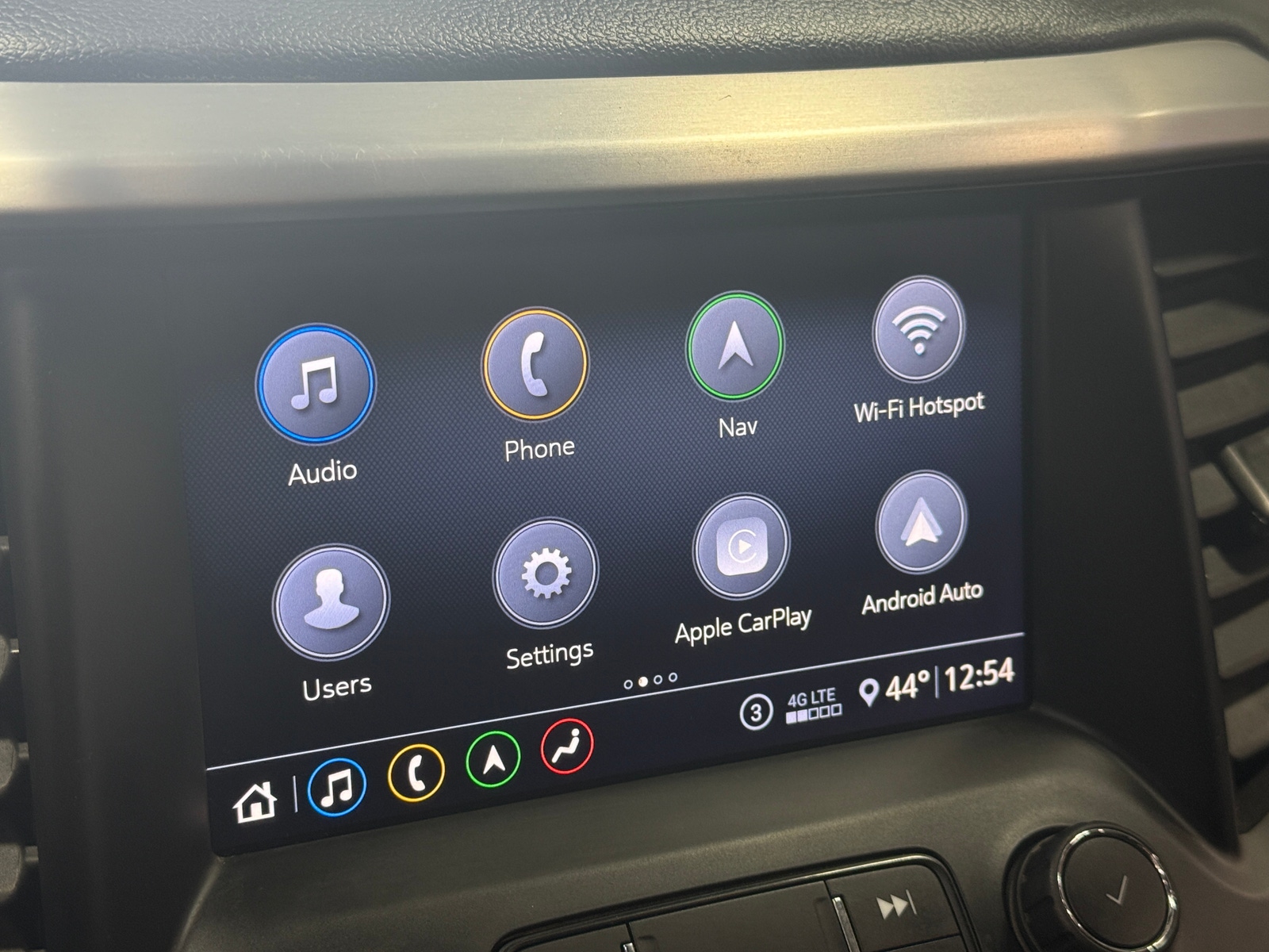 Thumbnail: 2020 GMC Acadia - 3