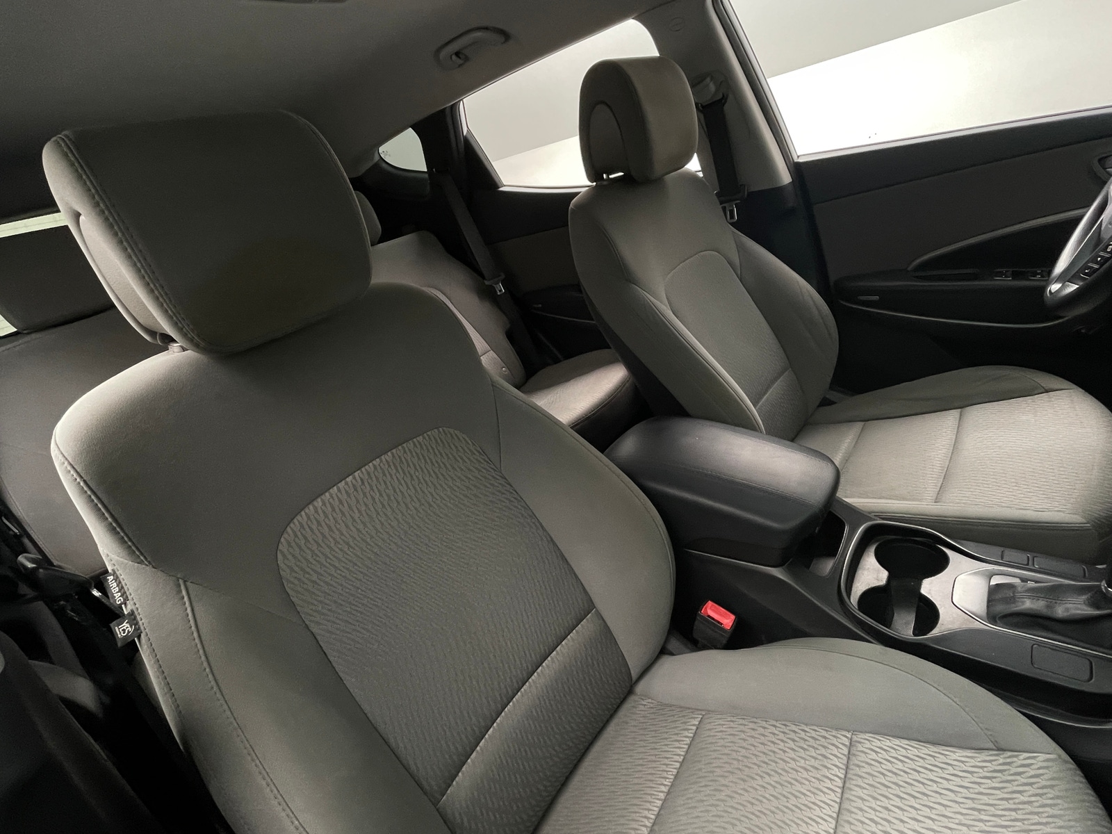 Thumbnail: 2015 Hyundai Santa Fe - 2