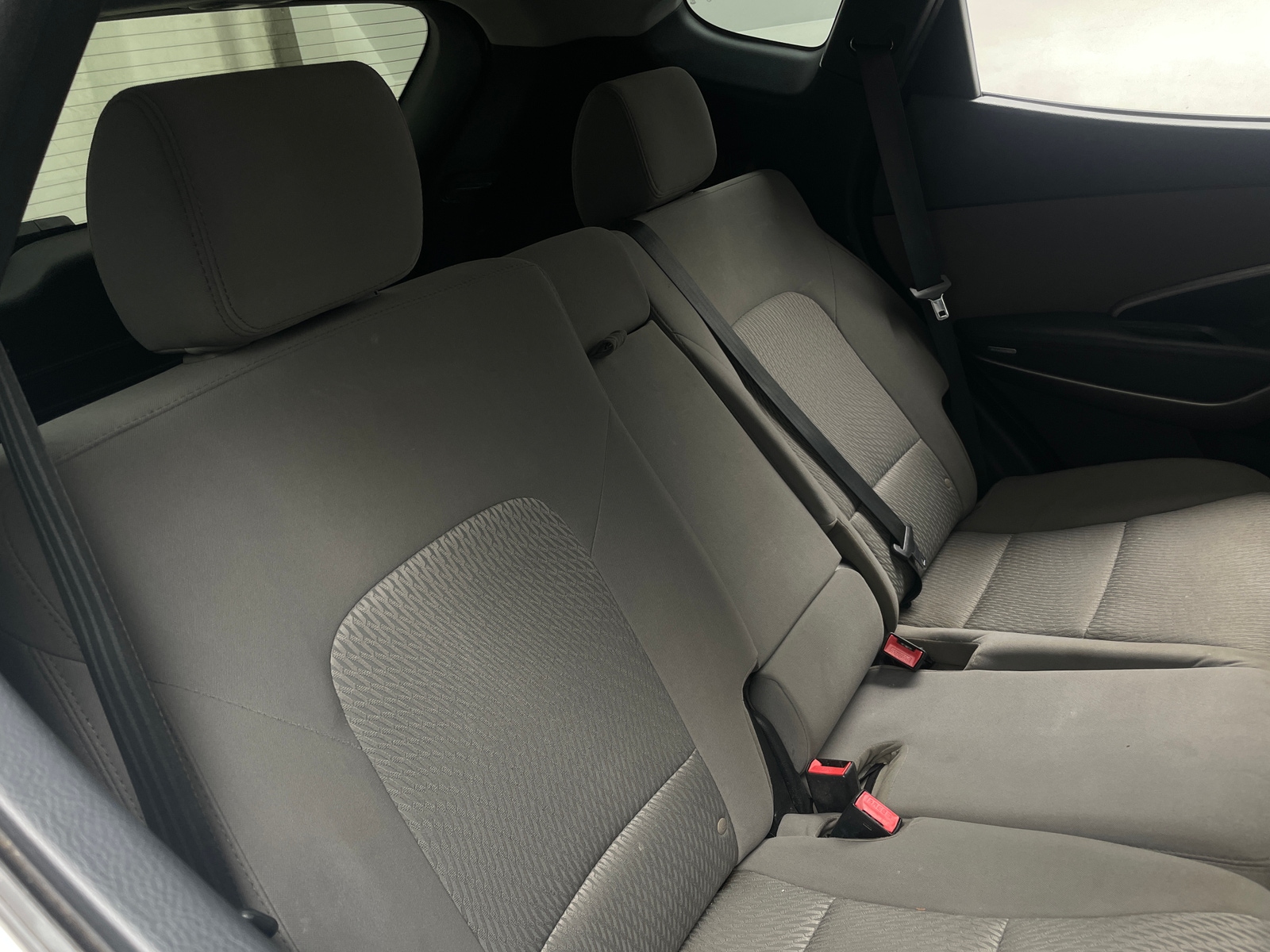 Thumbnail: 2015 Hyundai Santa Fe - 6