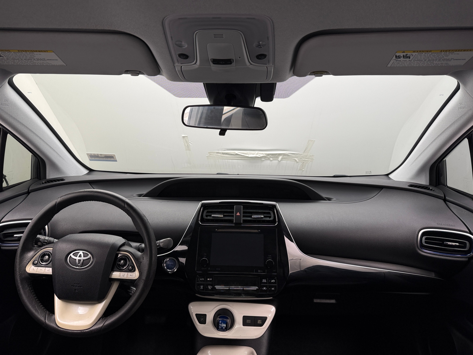 Thumbnail: 2017 Toyota Prius - 3