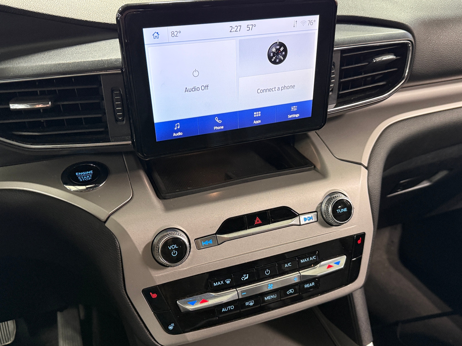 Thumbnail: 2024 Ford Explorer - 3