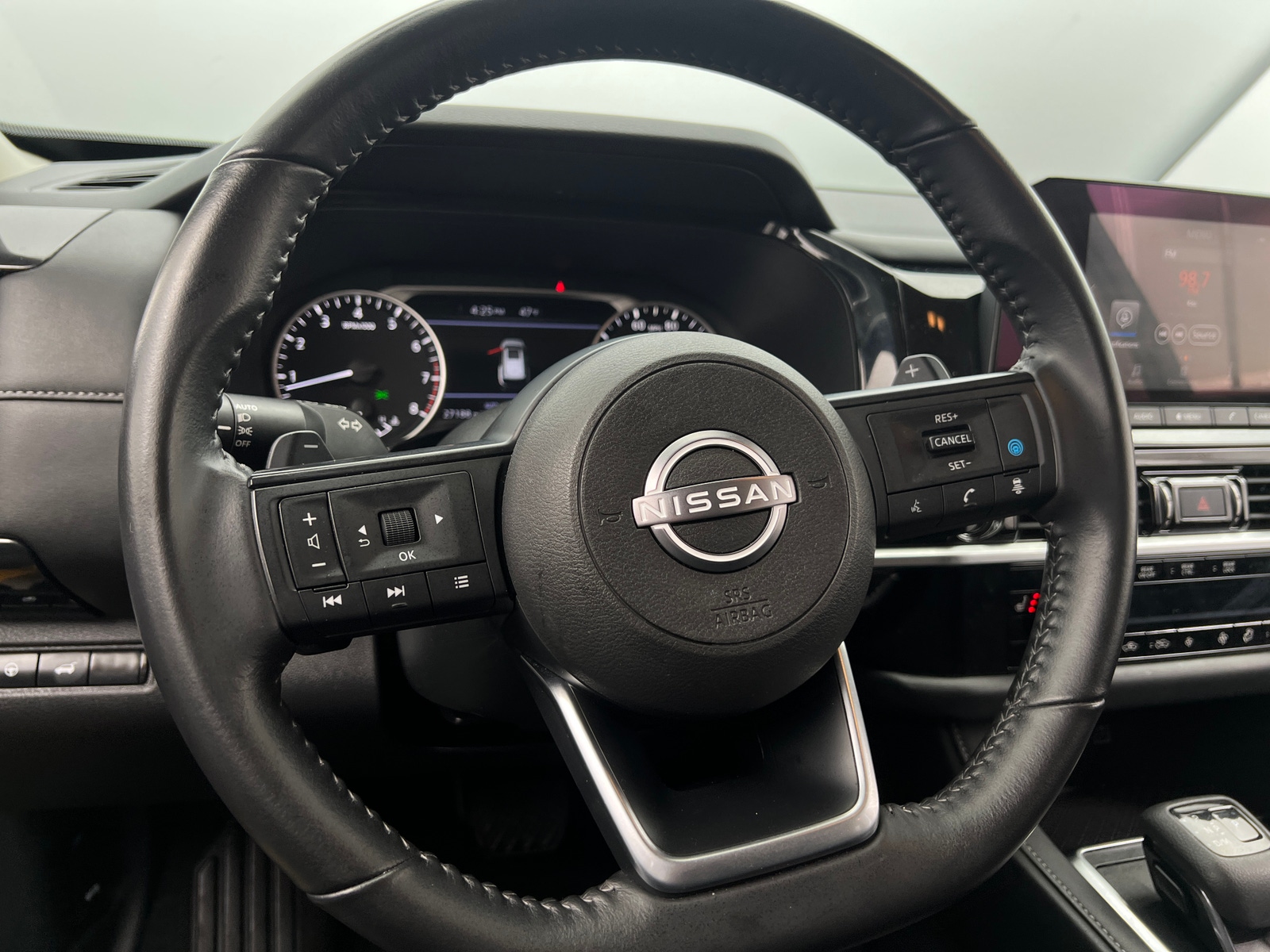 Thumbnail: 2025 Nissan Pathfinder - 5