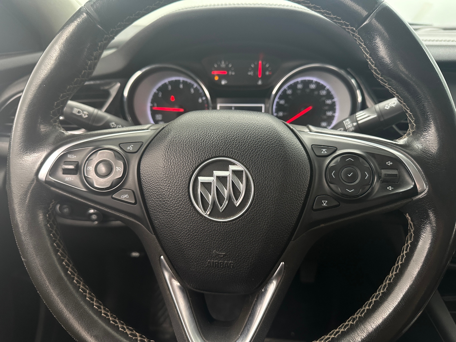 Thumbnail: 2018 Buick Regal - 5