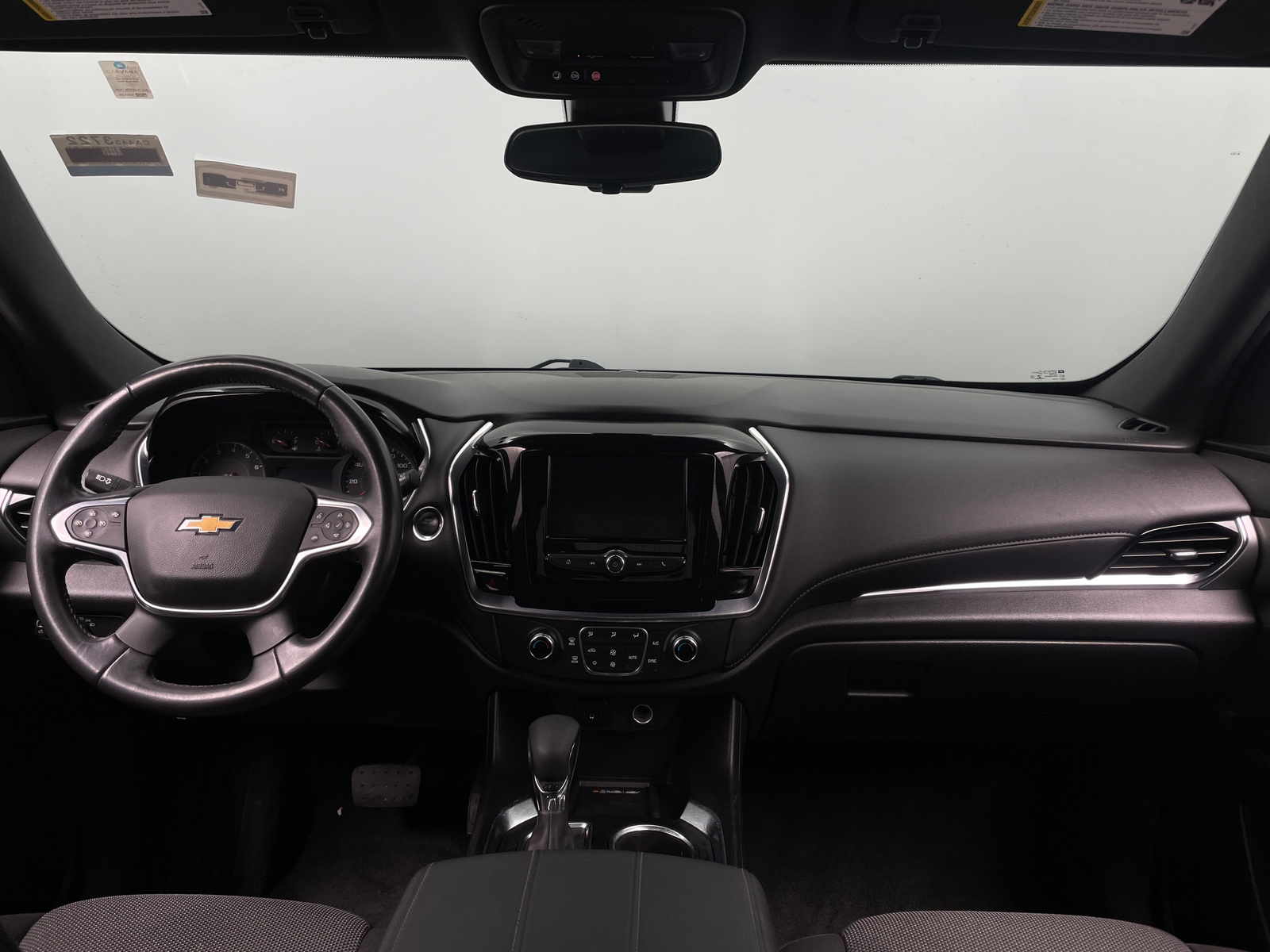 Thumbnail: 2022 Chevrolet Traverse - 3