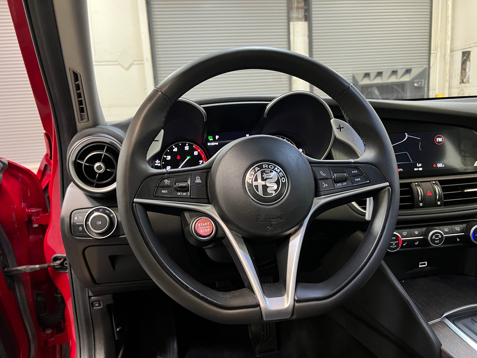 Thumbnail: 2019 Alfa Romeo Giulia - 4