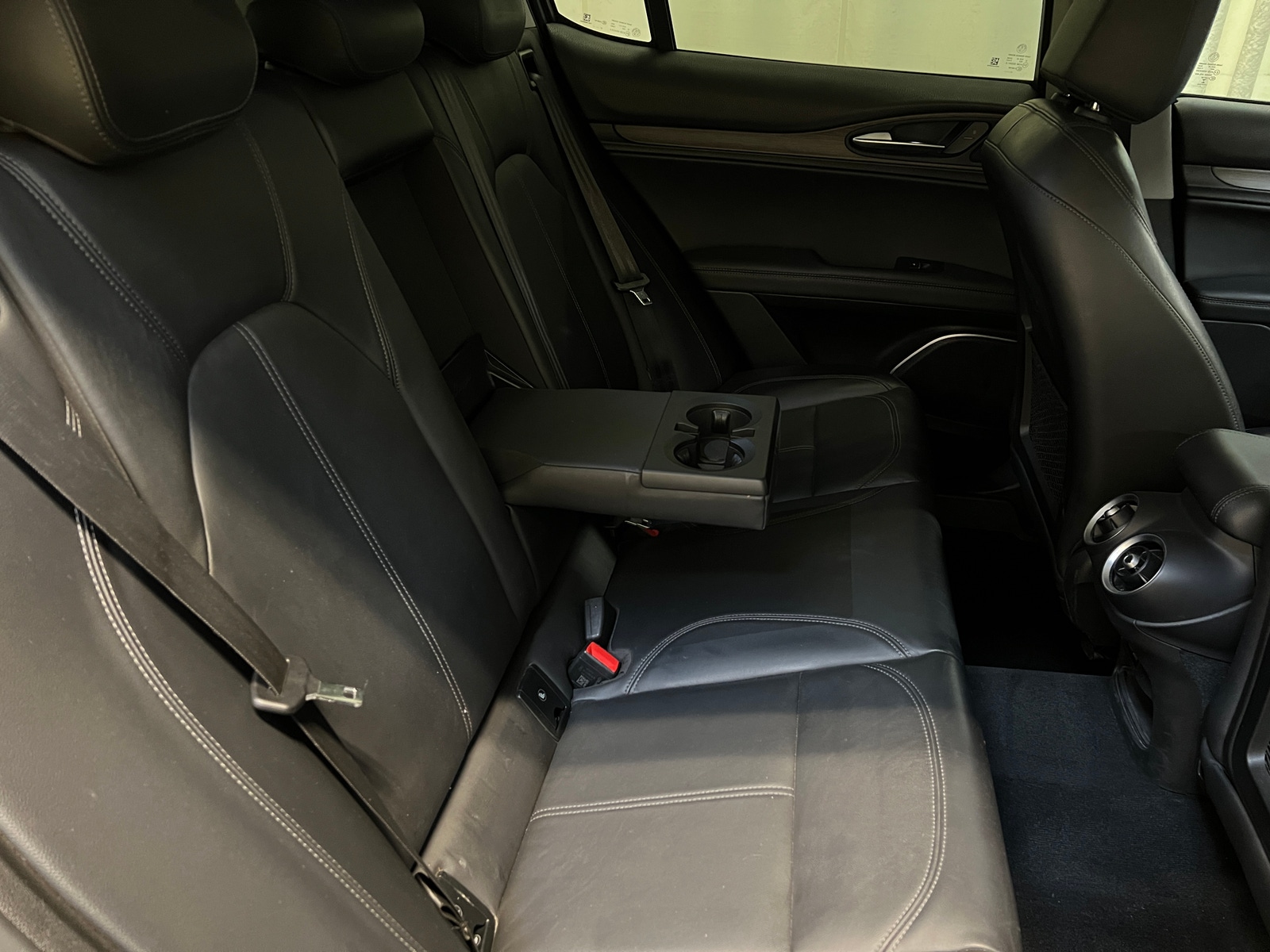 Thumbnail: 2018 Alfa Romeo Stelvio - 5