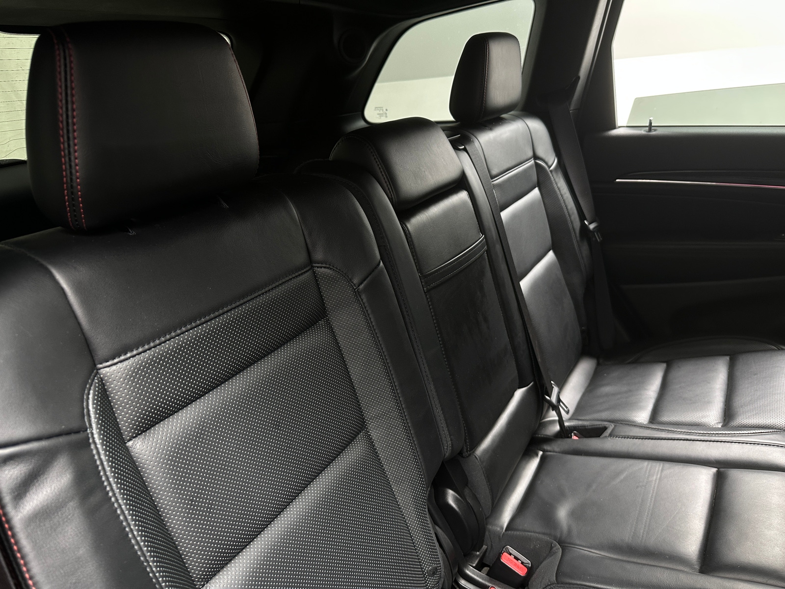 Thumbnail: 2020 Jeep Grand Cherokee - 5