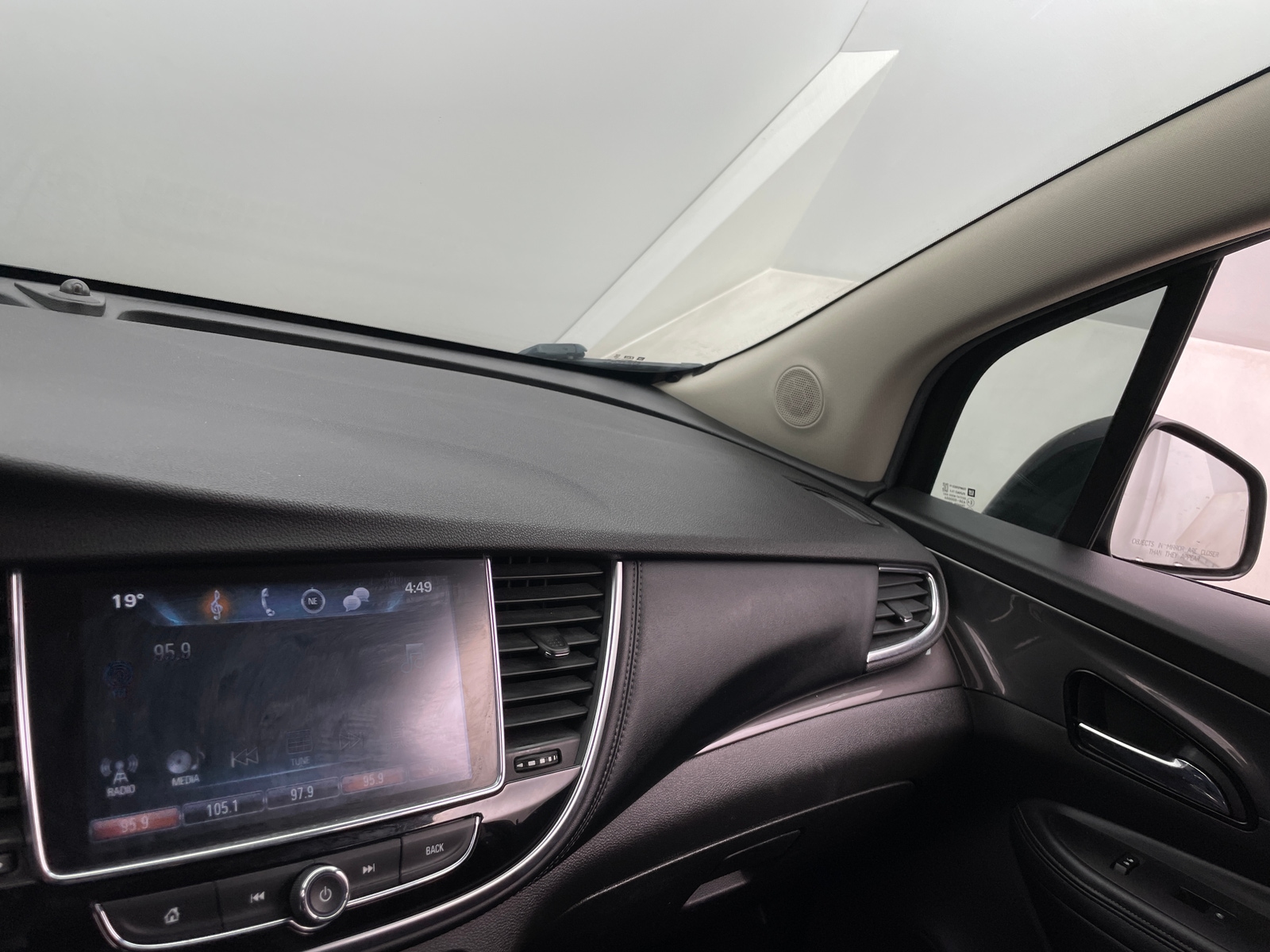 Thumbnail: 2017 Buick Encore - 3