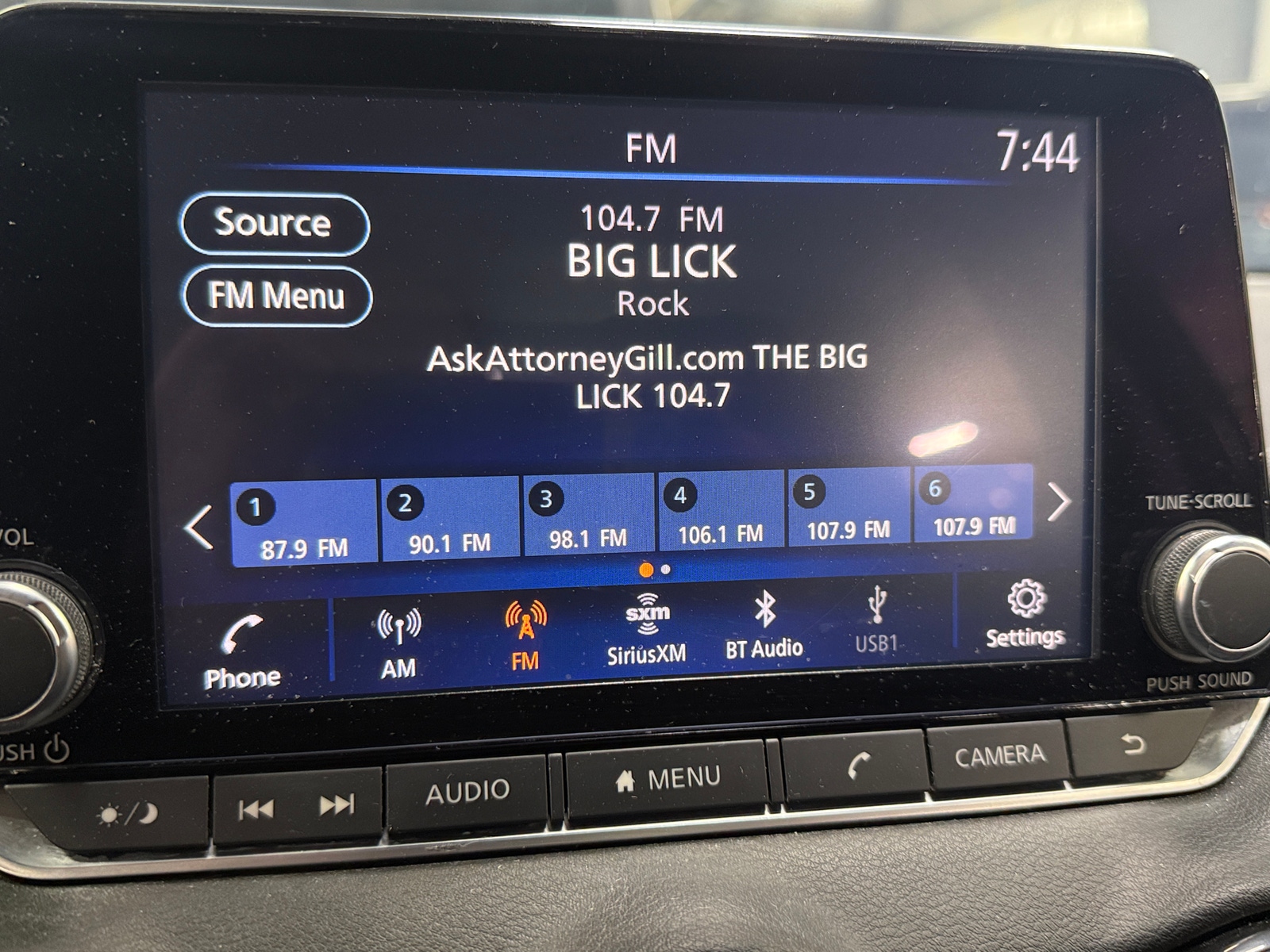 Thumbnail: 2020 Nissan Sentra - 4