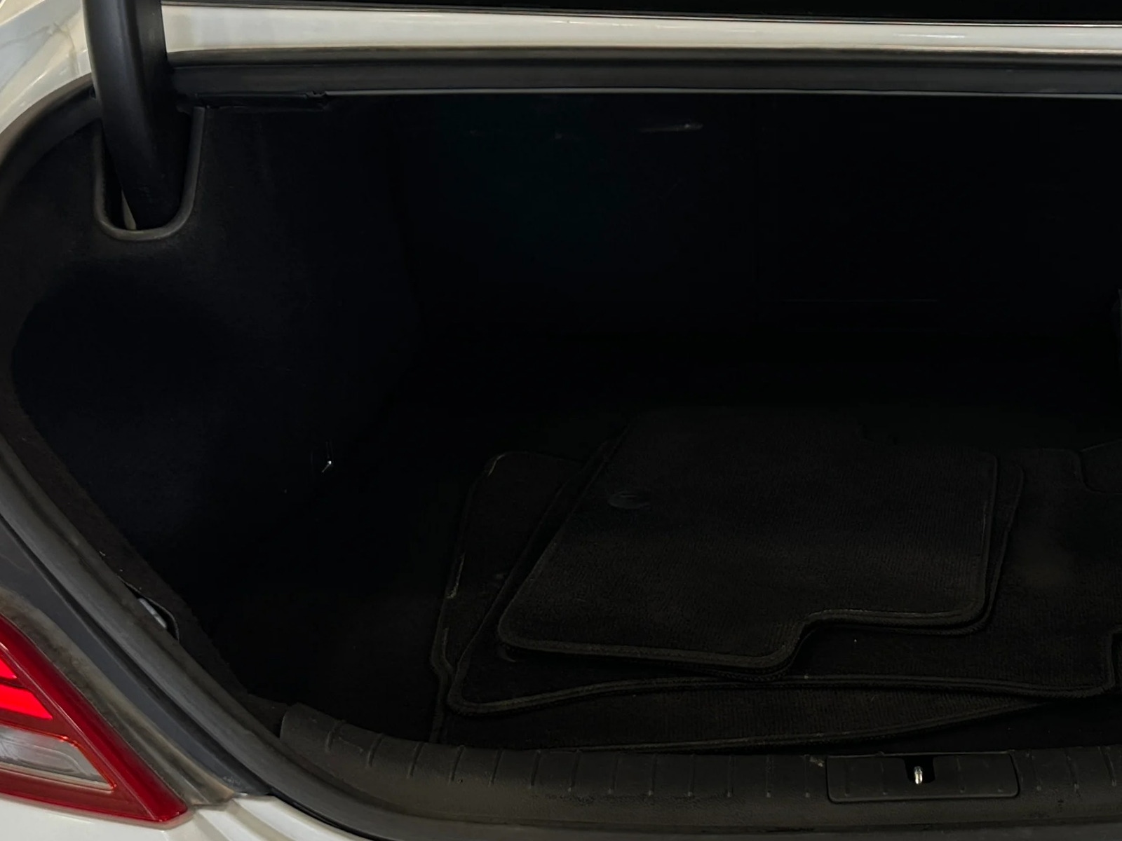 Thumbnail: 2021 Genesis G70 - 6