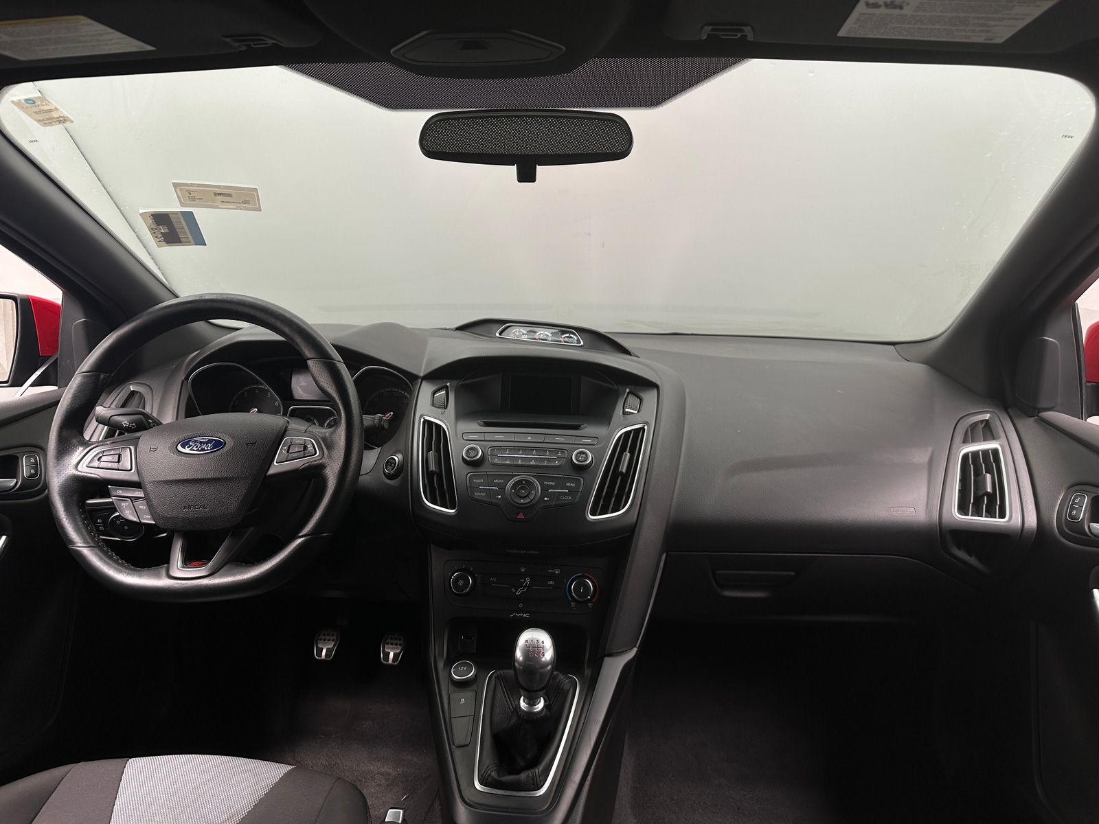 Thumbnail: 2016 Ford Focus - 3