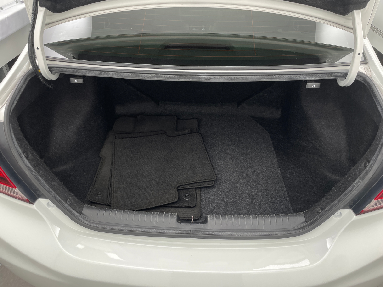 Thumbnail: 2014 Honda Civic - 7