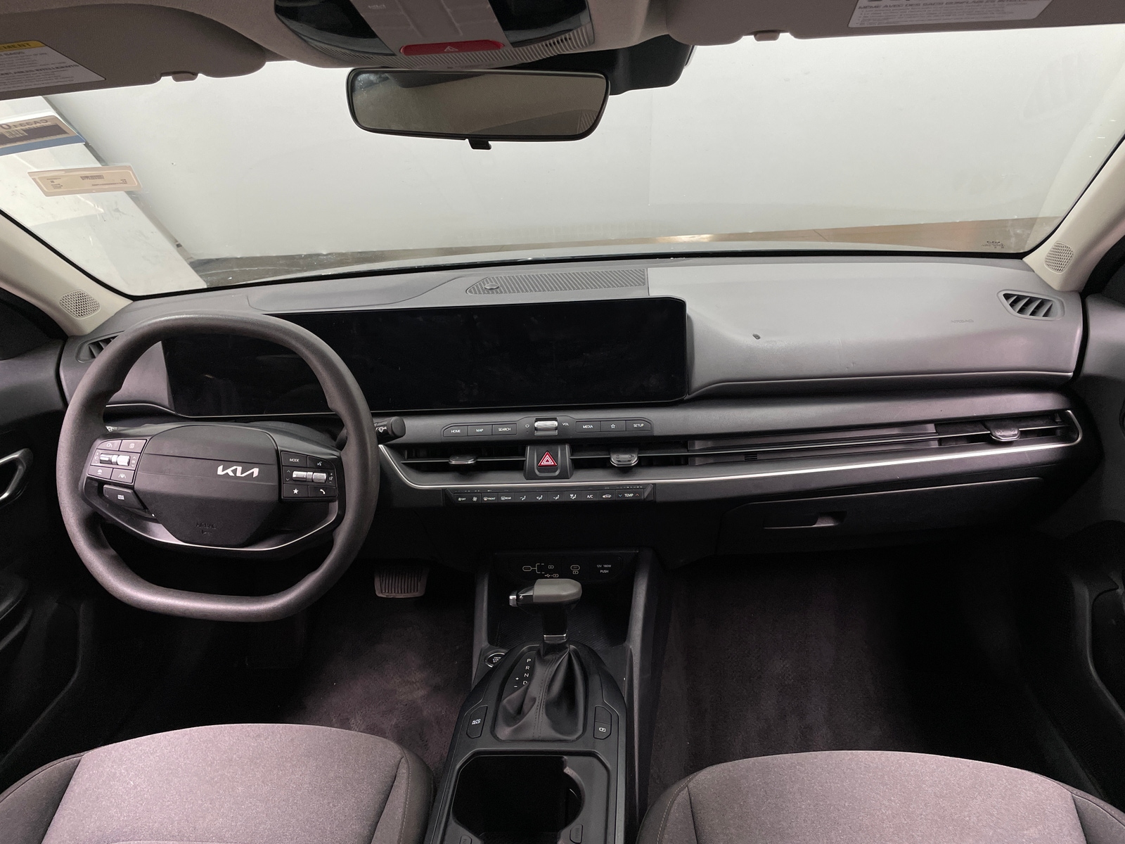 Thumbnail: 2025 Kia K4 - 3