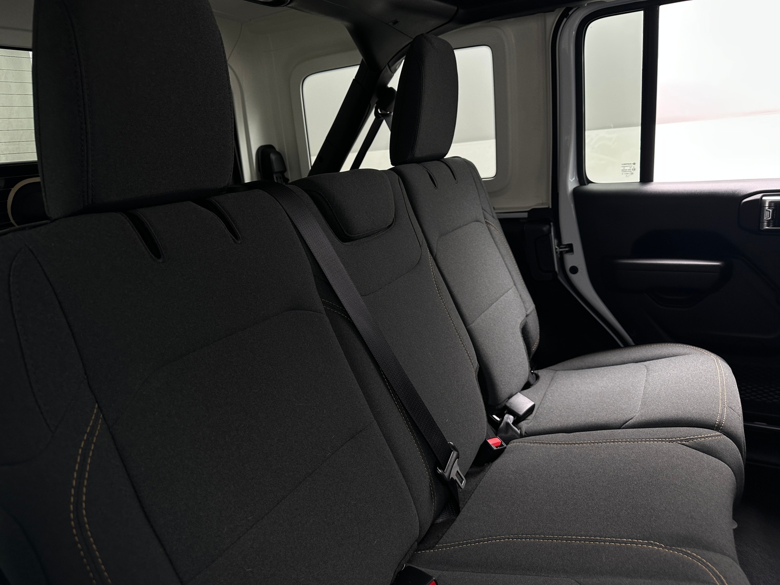 Thumbnail: 2025 Jeep Wrangler - 6