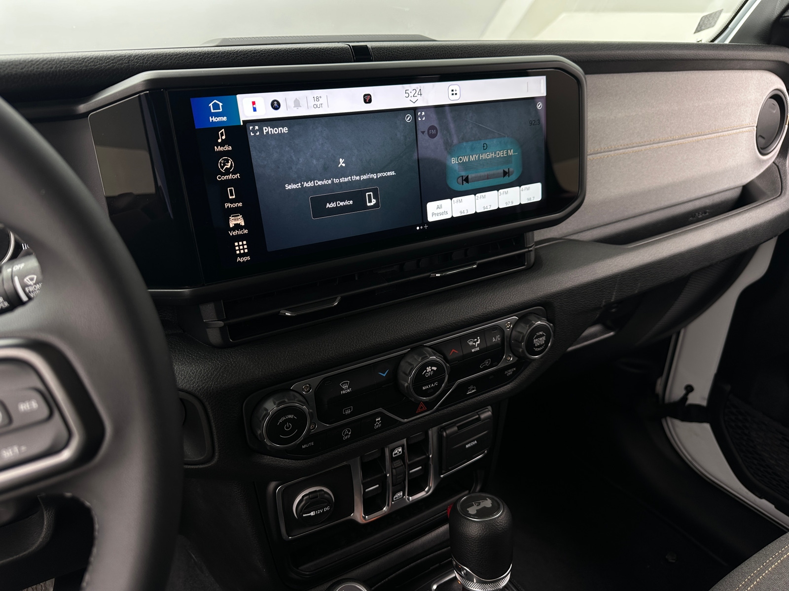 Thumbnail: 2025 Jeep Wrangler - 4