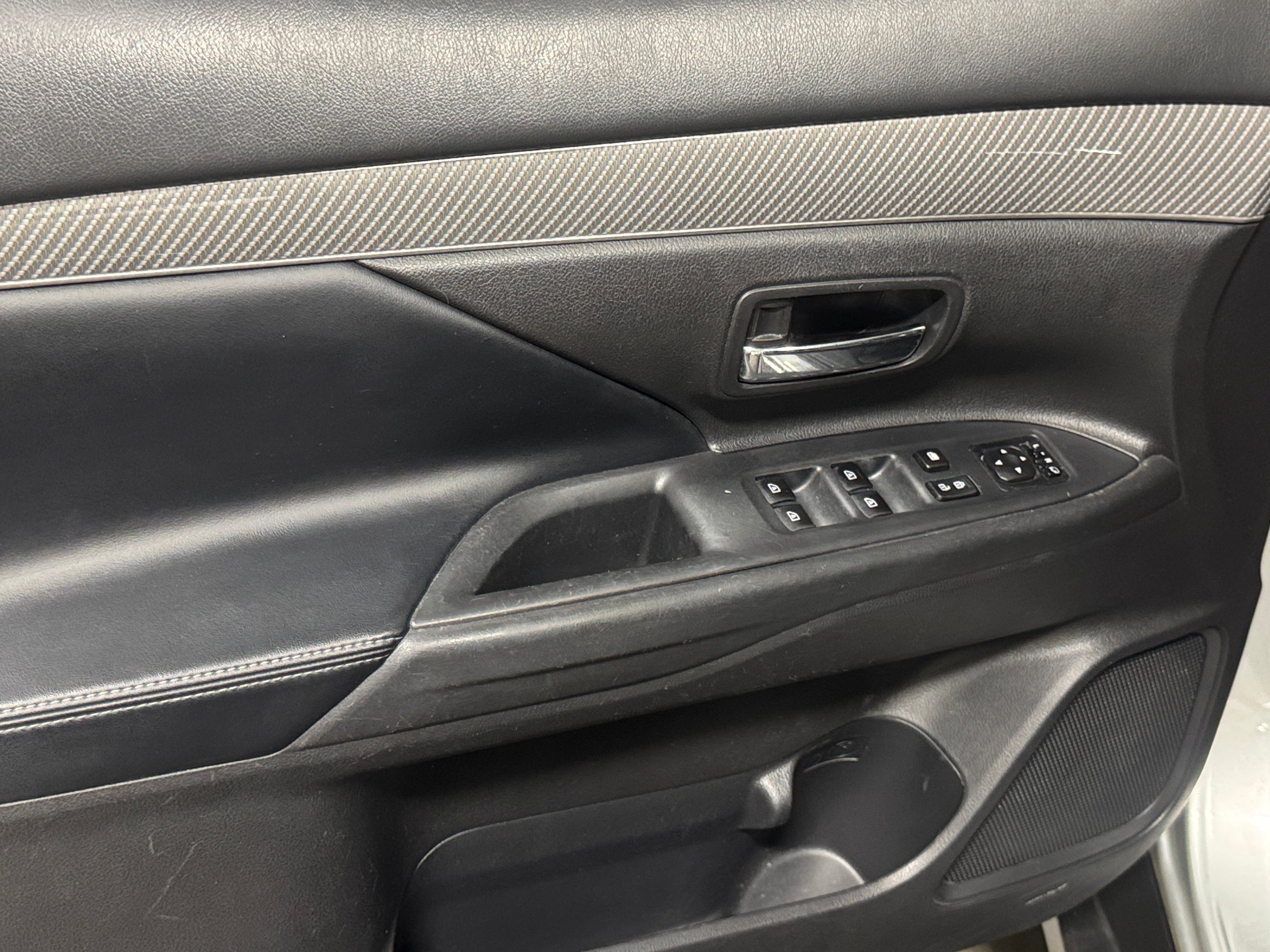 2020 Mitsubishi Outlander