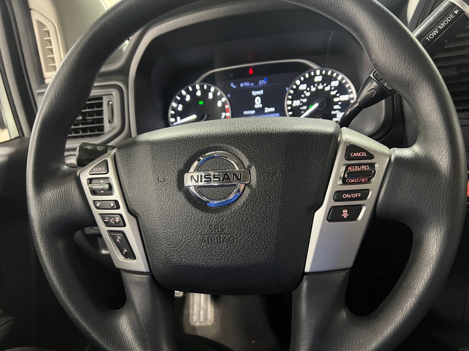 Thumbnail: 2022 Nissan Titan - 5