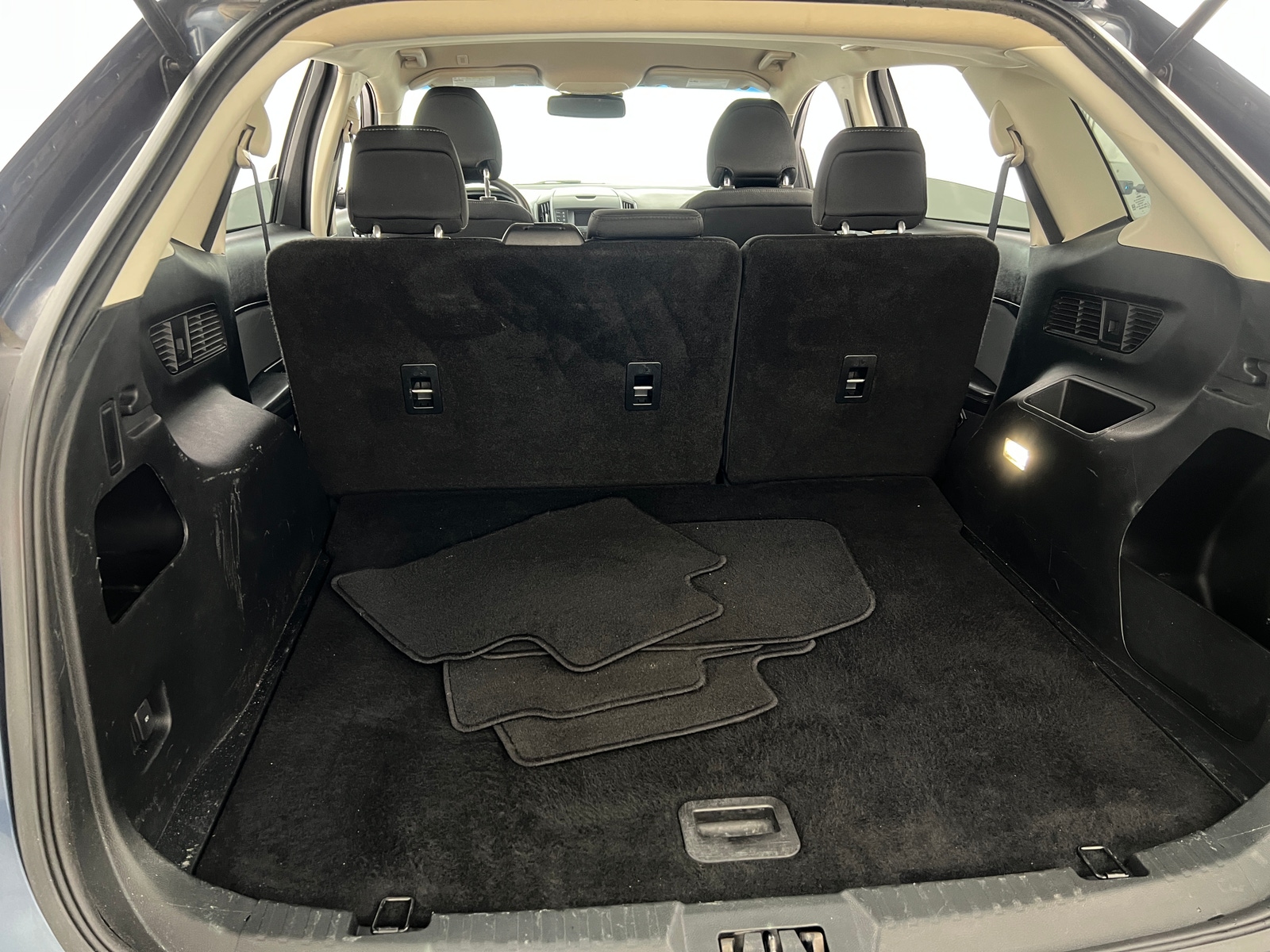 Thumbnail: 2019 Ford Edge - 7